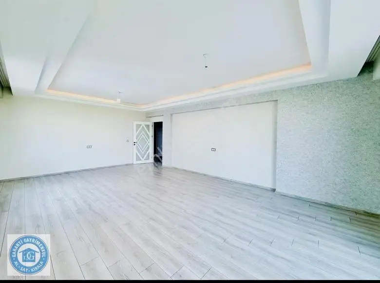 Garanti Gayrimenkulden 3,5+1 Satılık Daire - Görsel 2