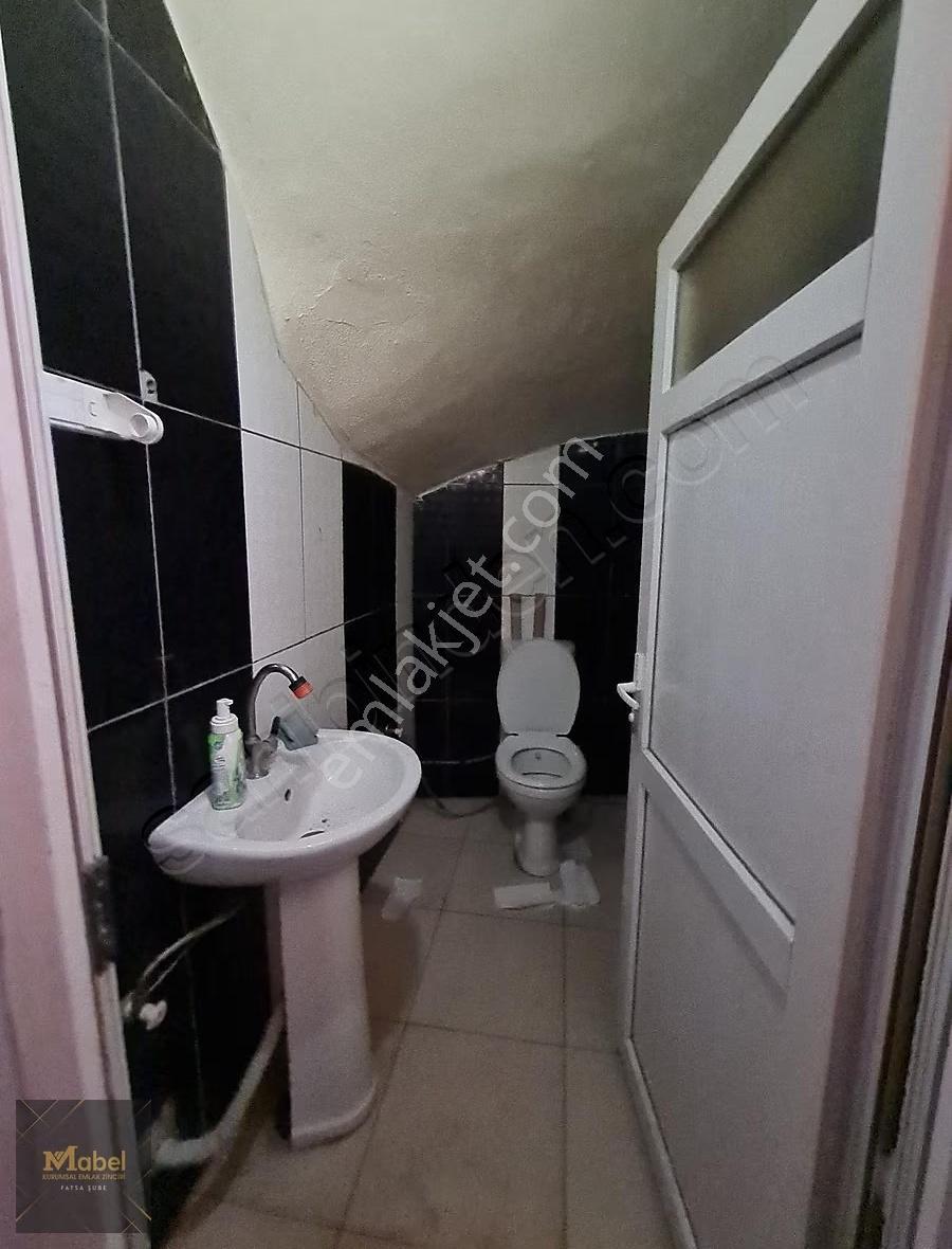 Fatsa Meydana Yakın Hareketli Konumda 2 Katlı Kiralık Dükkan - Görsel 17