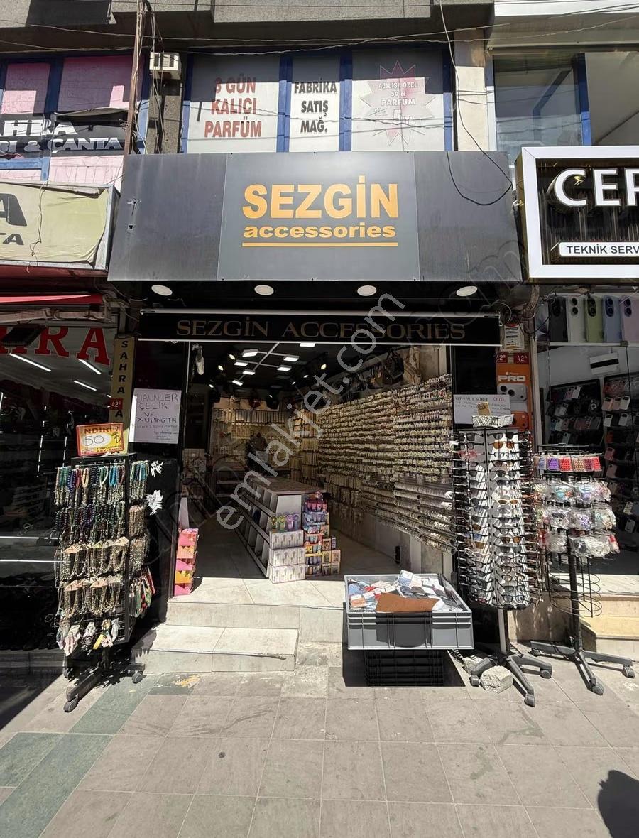 Andaç'dan Bayrampaşa Demirkapı Caddesinde Devren Kiralık Dükkan