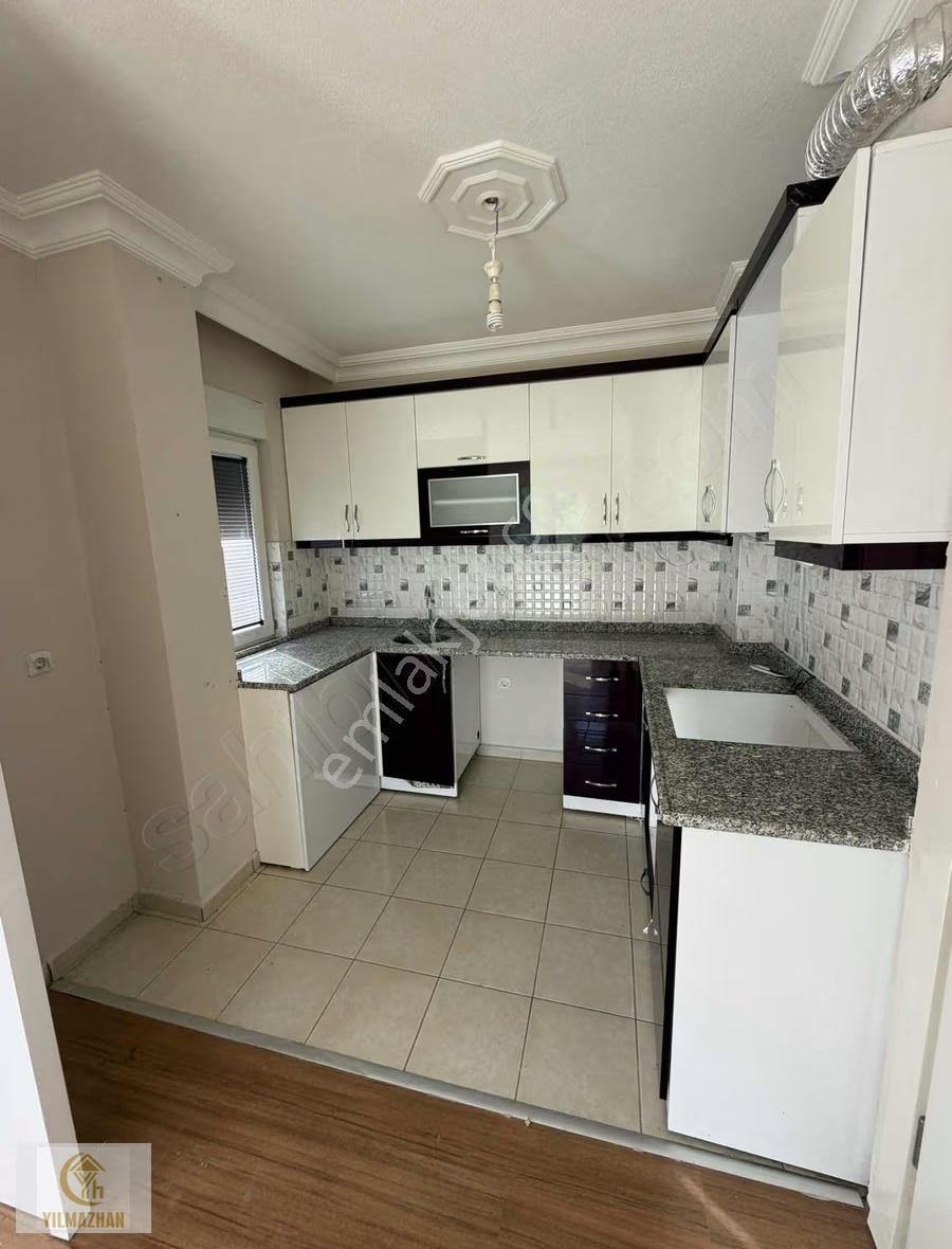 Esentepede Satılık 2+1 Yüksek Giriş Kat Daire - Görsel 6