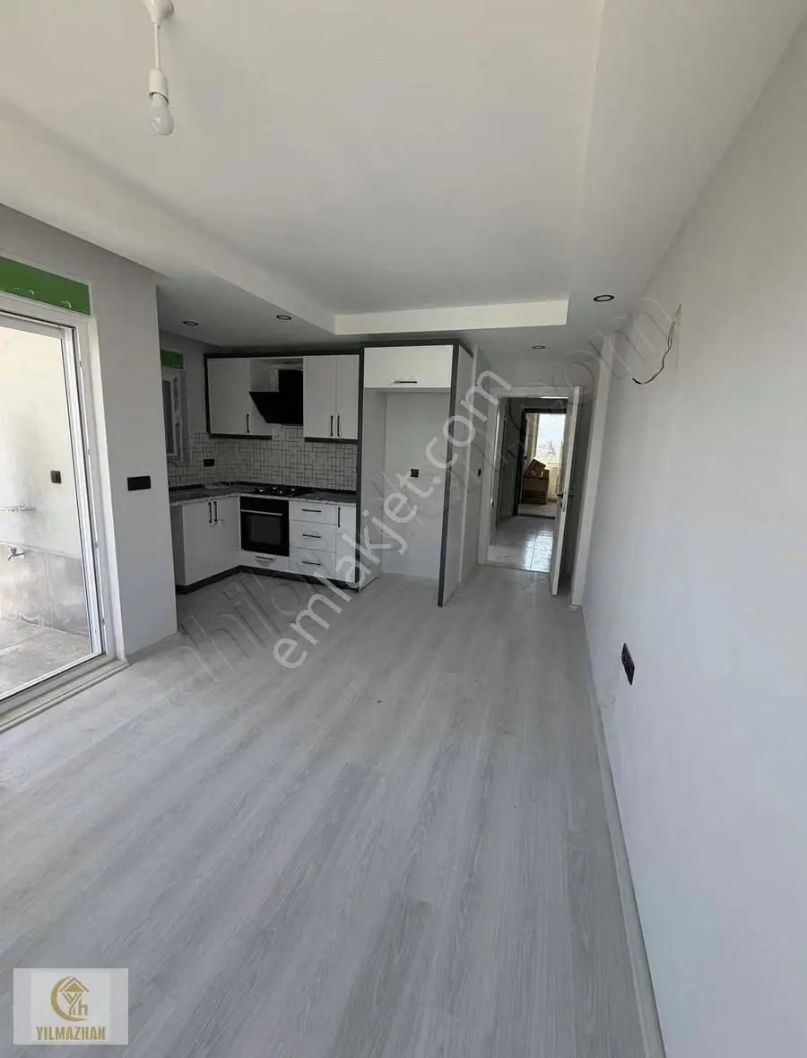 Bahçeyakada Sıfır İskanlı 1+1 Satılık Daire - Görsel 4