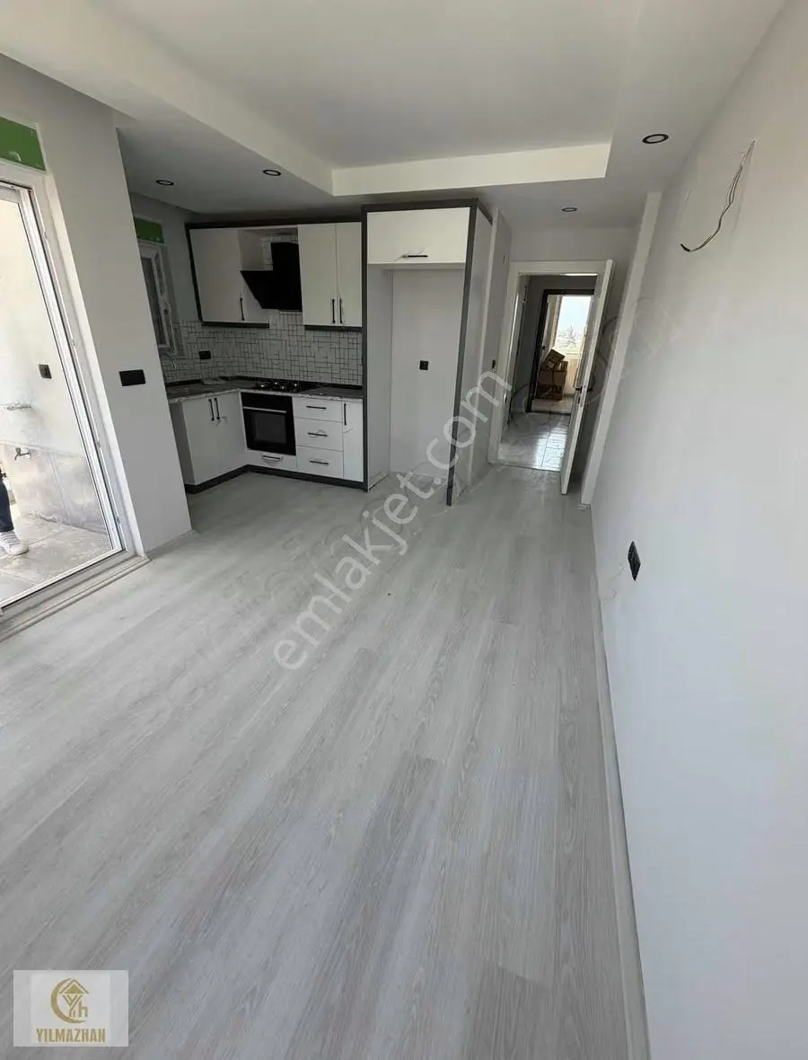 Bahçeyakada Sıfır İskanlı 1+1 Satılık Daire - Görsel 3