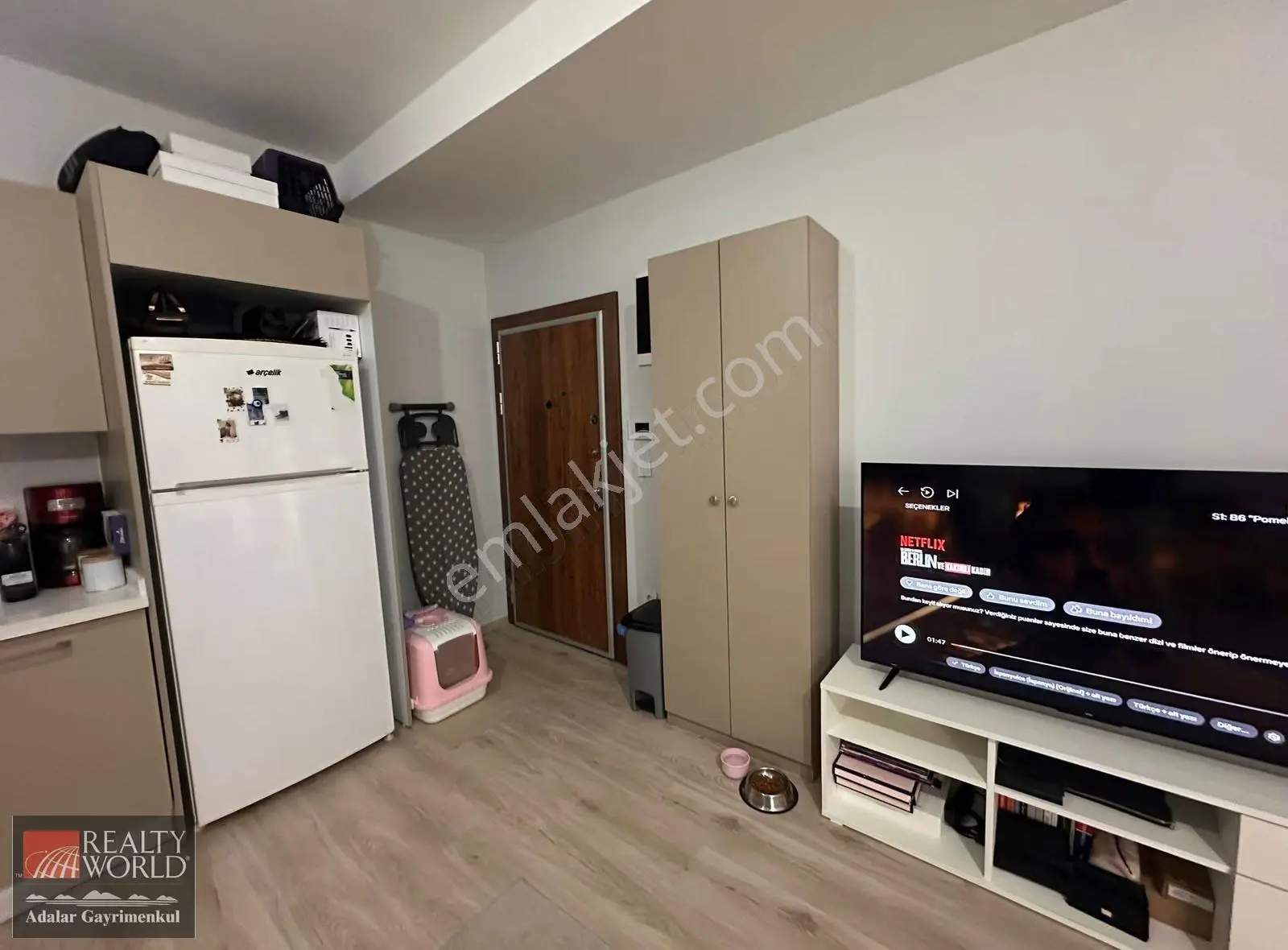 Marmara Üni Komşu Güvenlikli Site 1+1 Kiralık - Görsel 4