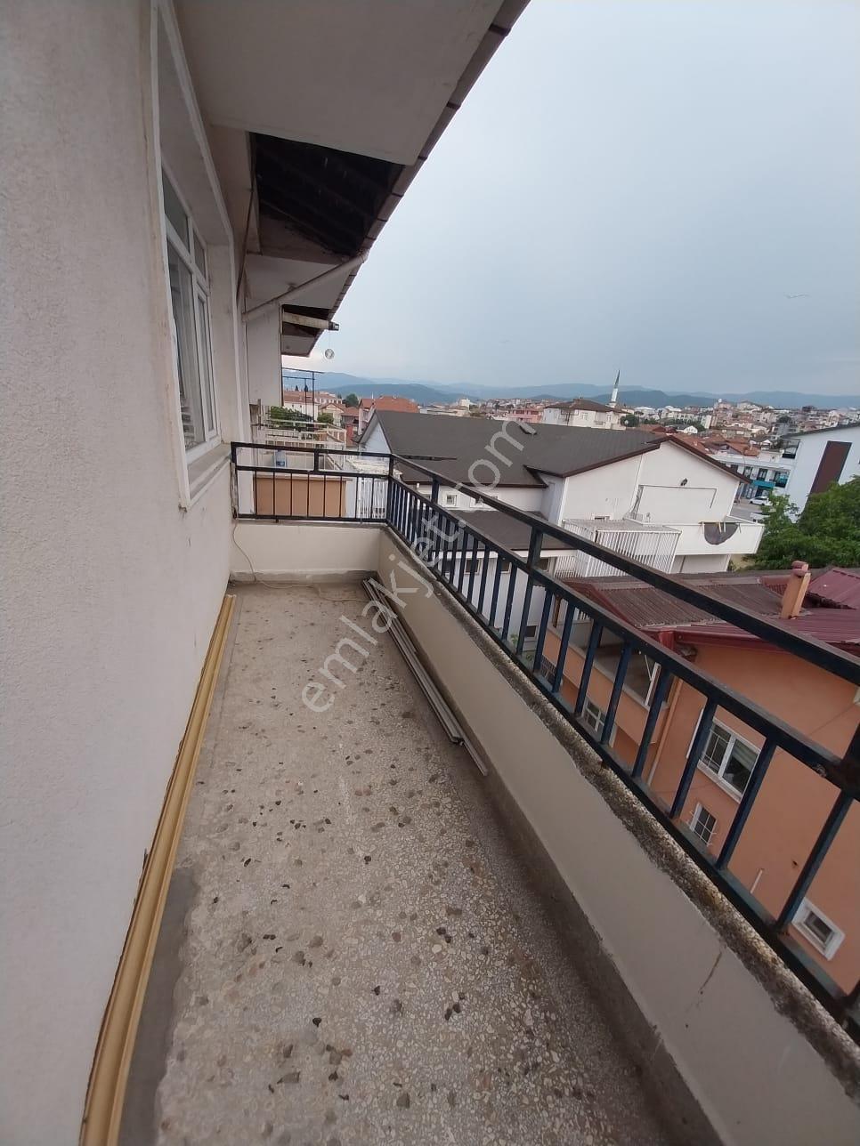 Kocaeli Gölcük Kavaklı Mahallesi Kiralık 2+1 Daire - Görsel 17