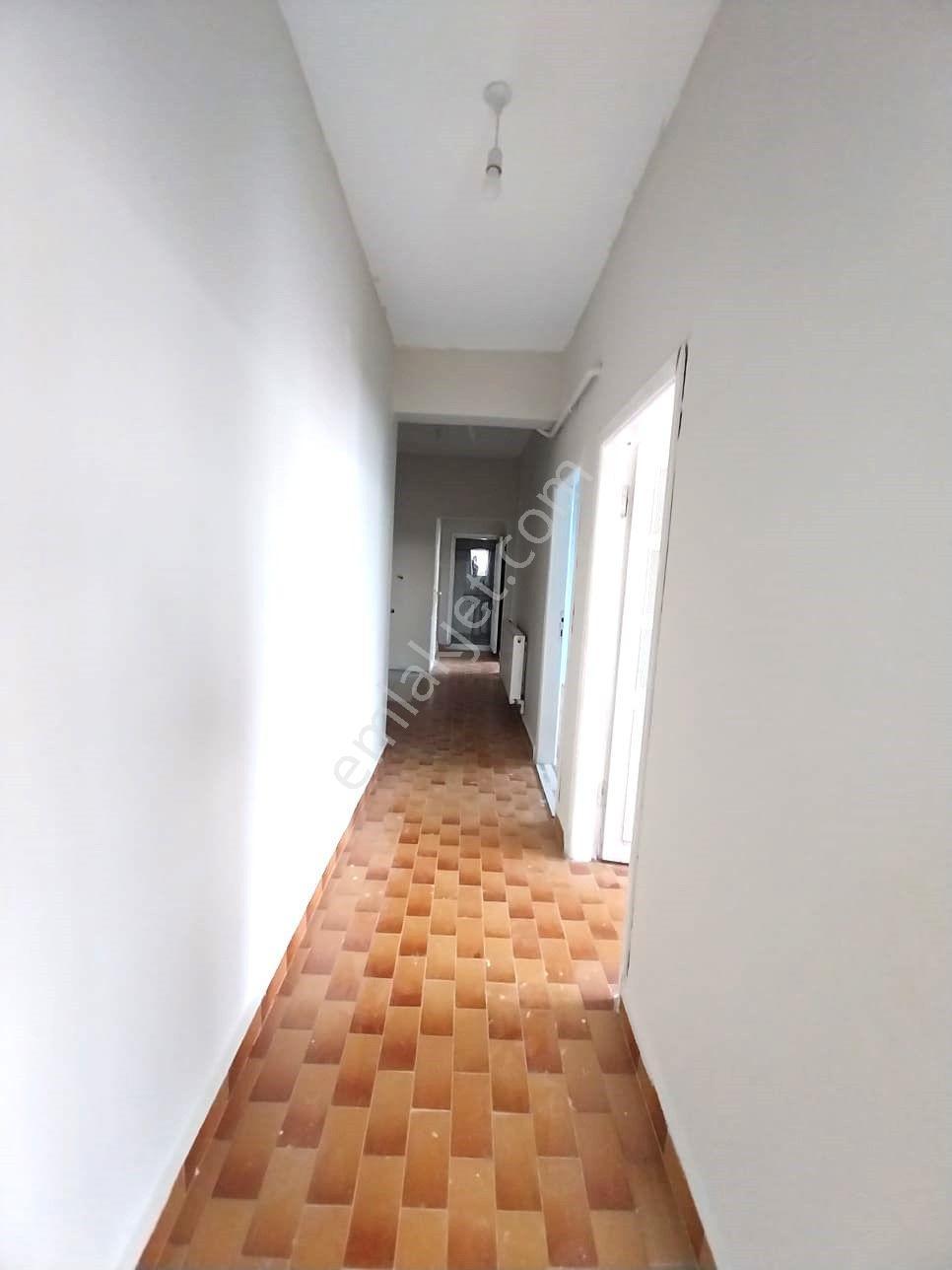 Kocaeli Gölcük Kavaklı Mahallesi Kiralık 2+1 Daire - Görsel 18