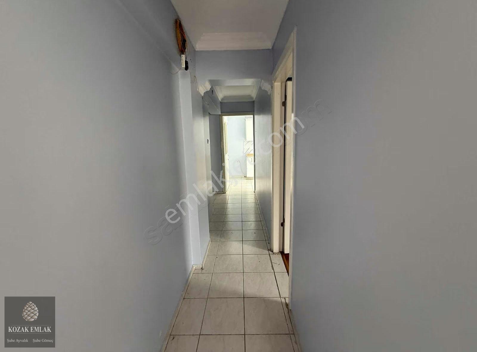Ayvalık Aliçetinkayada Kiralık 3 Artı 1 Doğalgazlı Daire - Görsel 10