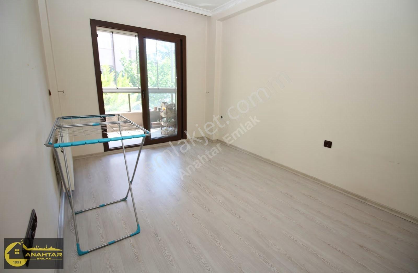 Genç Bina Asansörlü Otoparklı Ebeveyn Banyolu 3+1 Kiralık Daire - Görsel 17