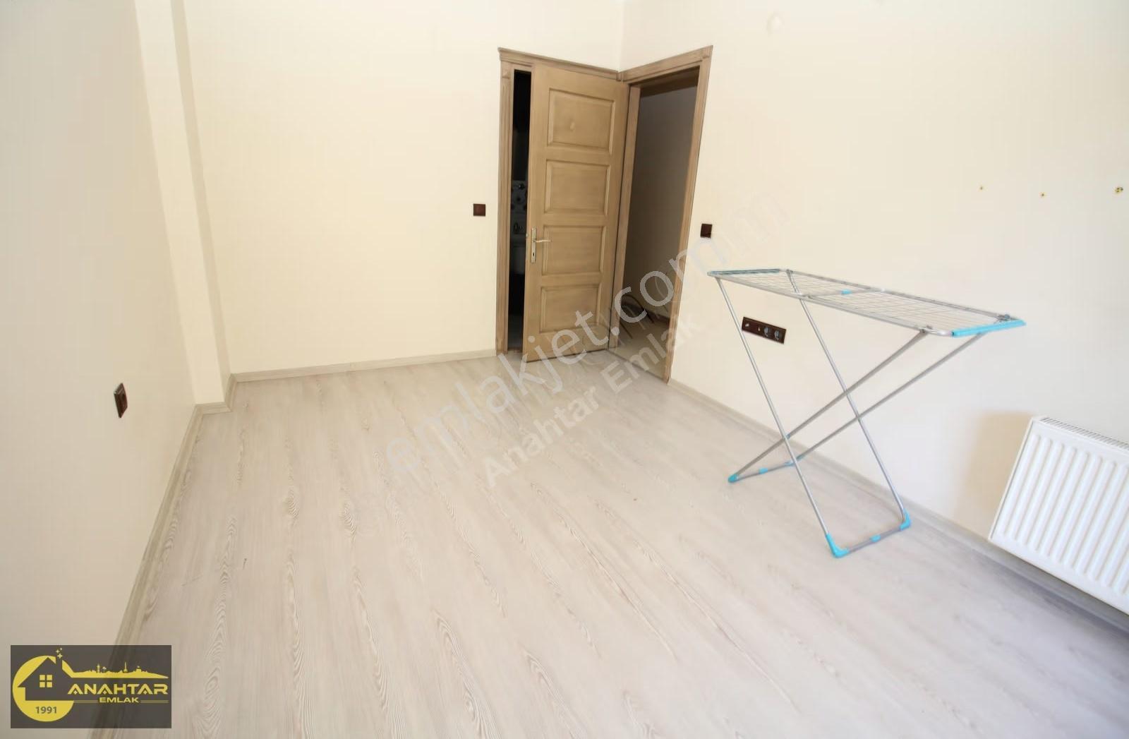 Genç Bina Asansörlü Otoparklı Ebeveyn Banyolu 3+1 Kiralık Daire - Görsel 4