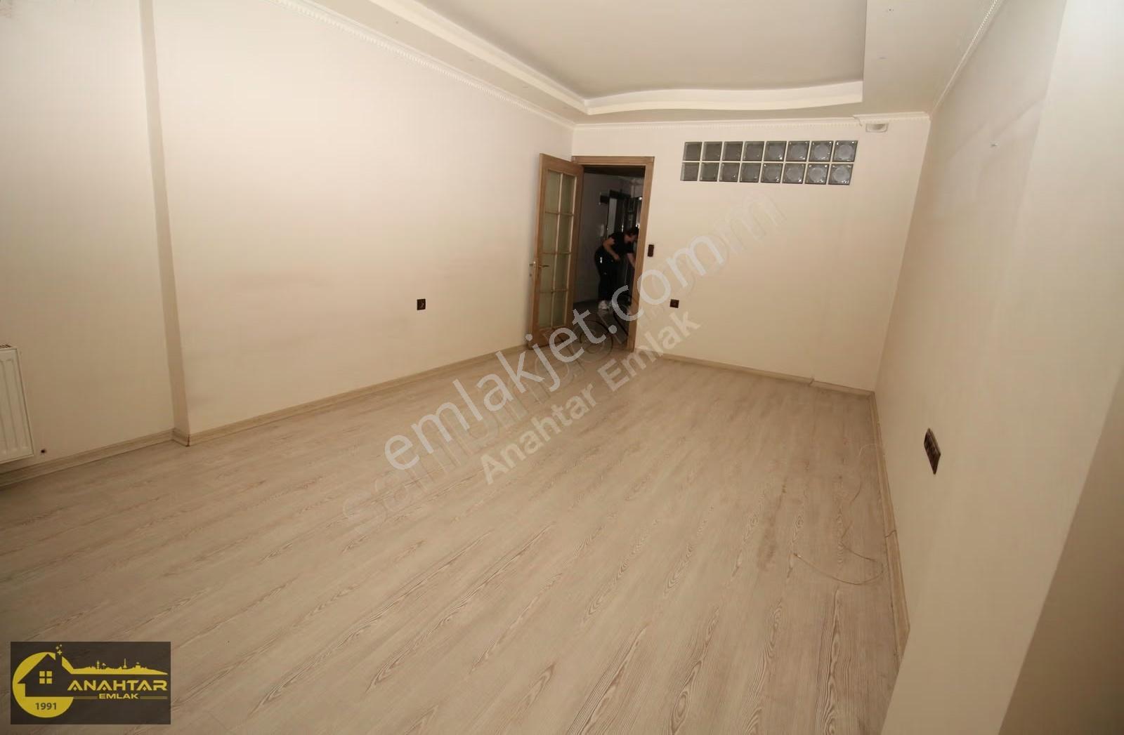 Genç Bina Asansörlü Otoparklı Ebeveyn Banyolu 3+1 Kiralık Daire - Görsel 23
