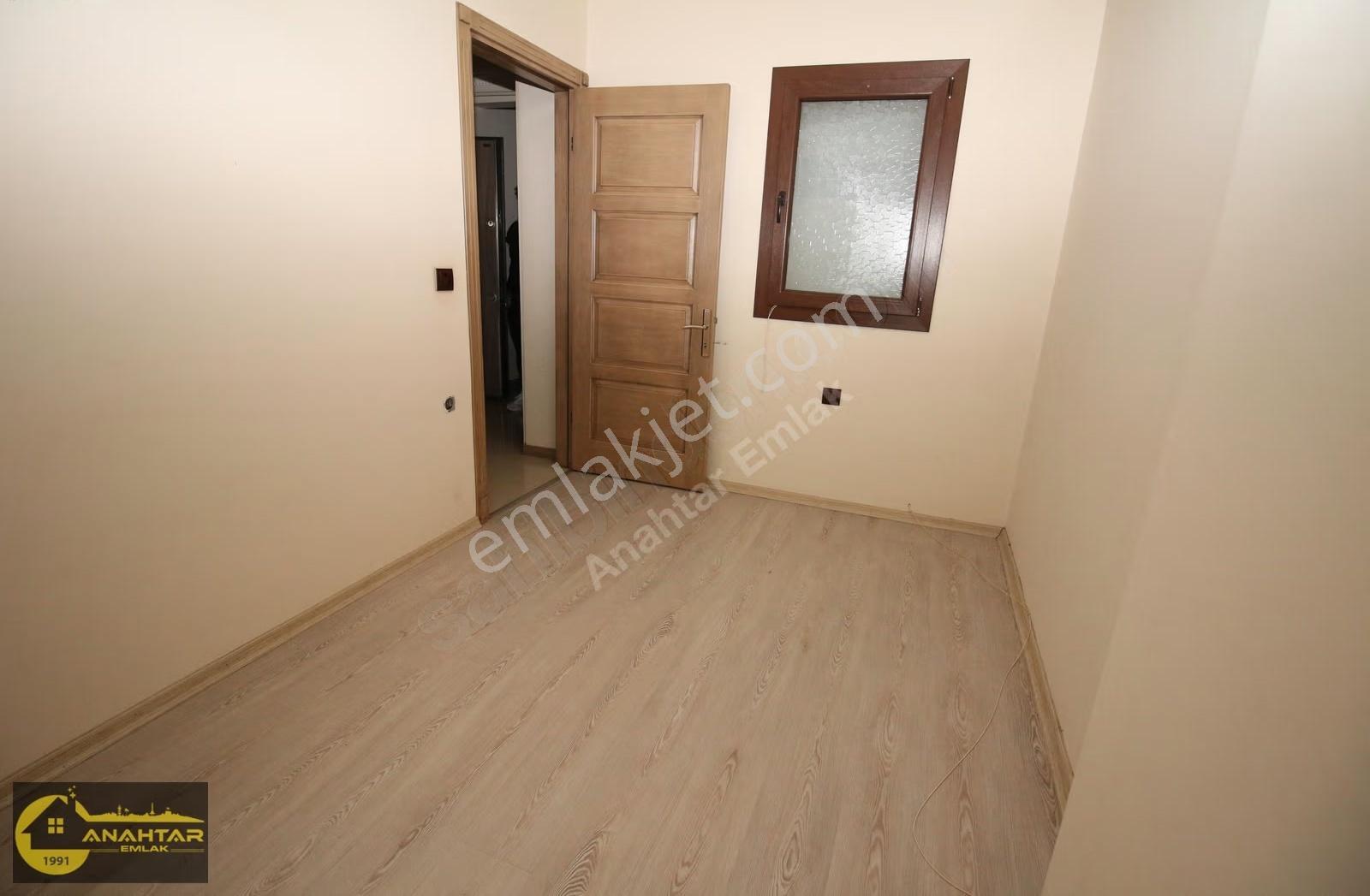 Genç Bina Asansörlü Otoparklı Ebeveyn Banyolu 3+1 Kiralık Daire - Görsel 27