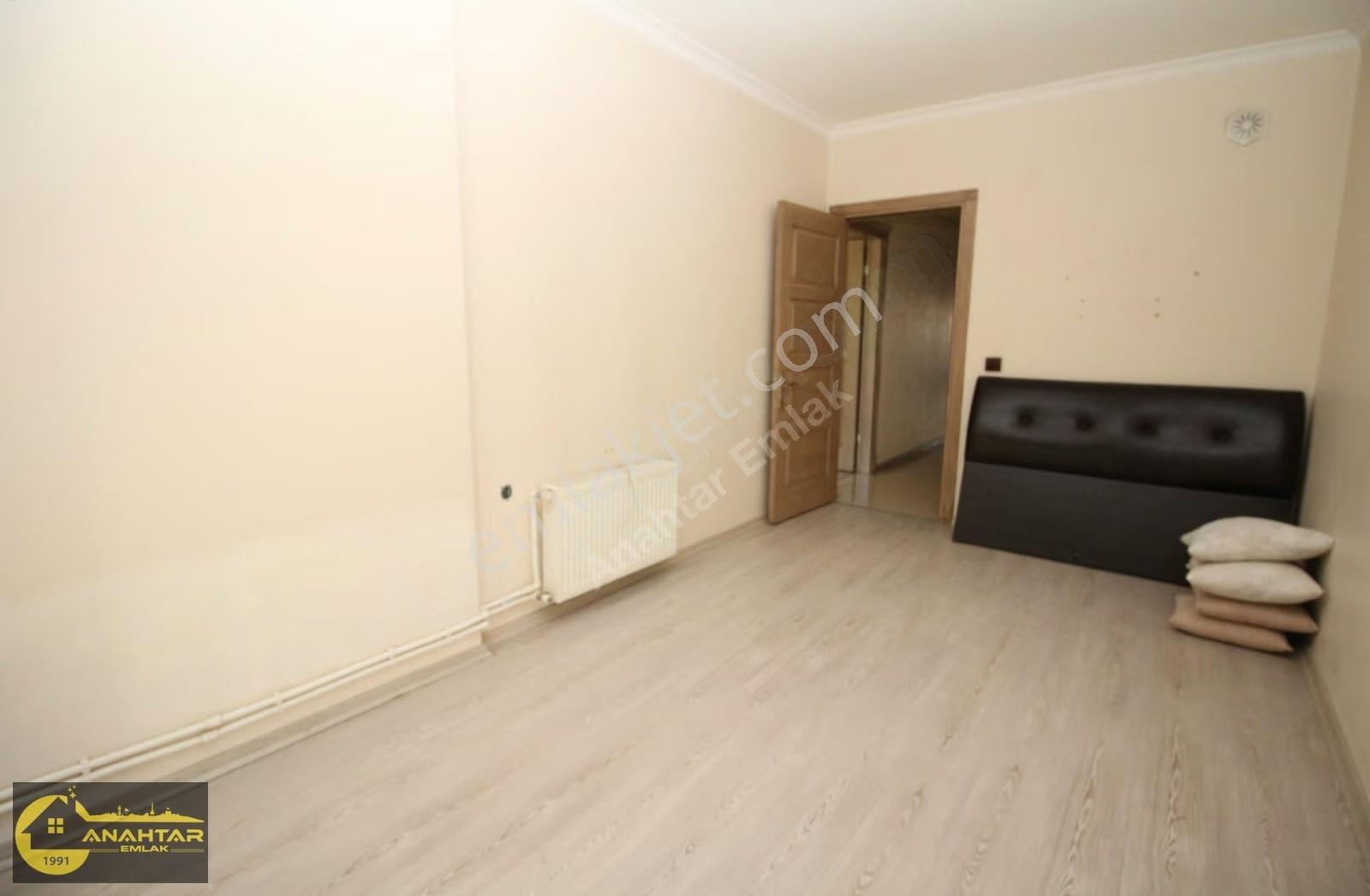 Genç Bina Asansörlü Otoparklı Ebeveyn Banyolu 3+1 Kiralık Daire - Görsel 24