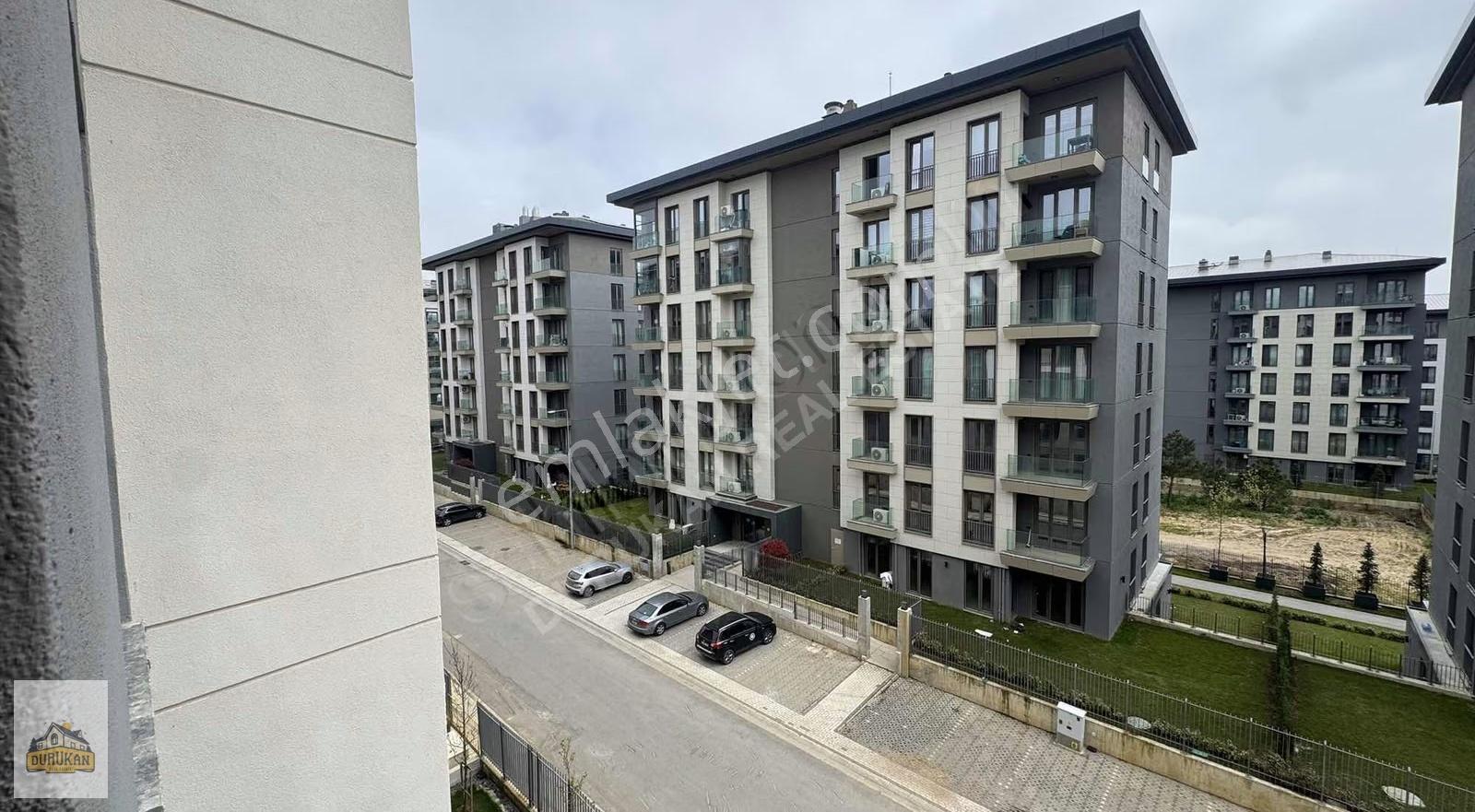 Emlak Konut Çınarköy'de 4+1 | Geniş Plan | Cadde Cephe - Görsel 26