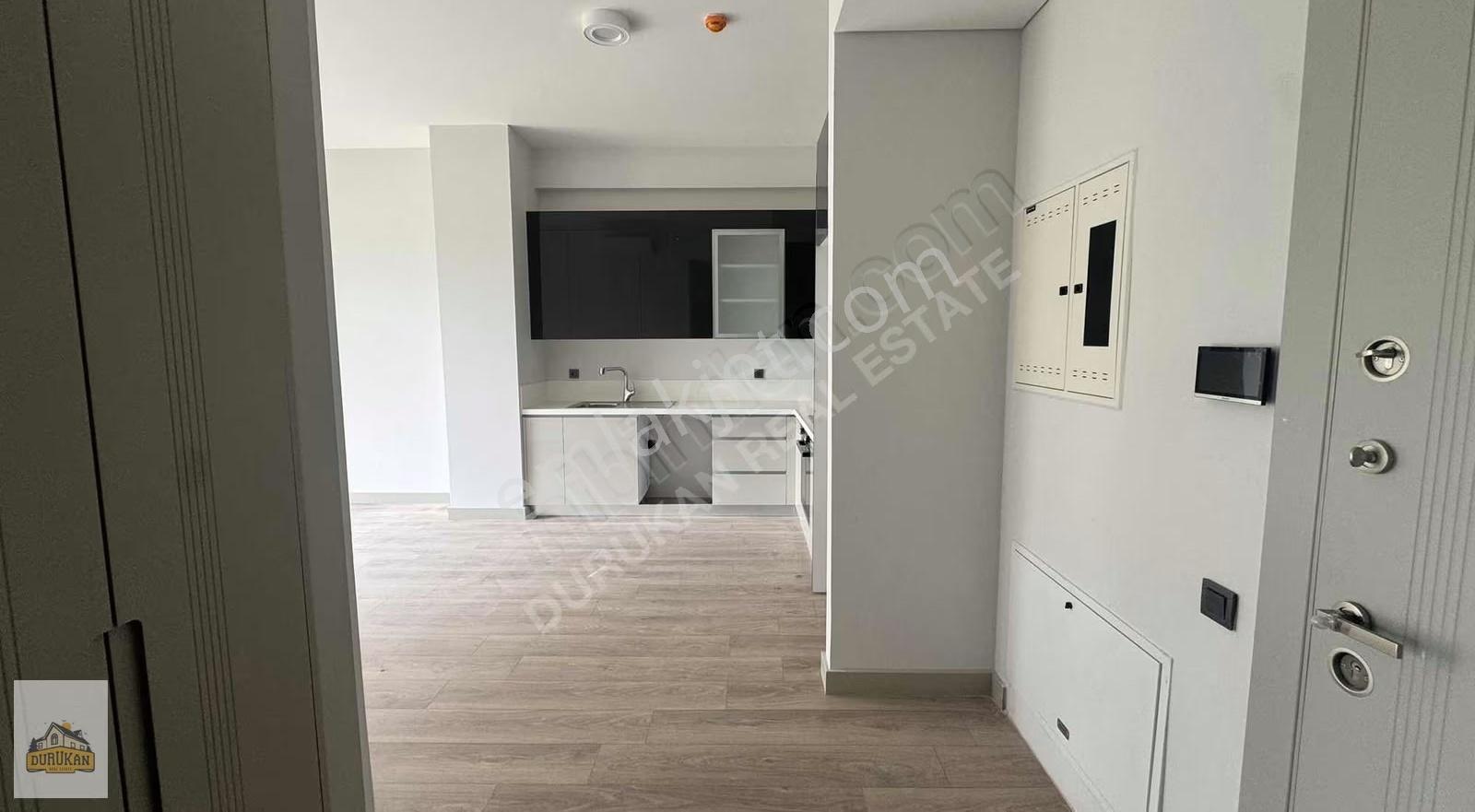 Çınarköy'de 1+1 Kiralık | Bahçe Katı | Büyük Tip - Görsel 4