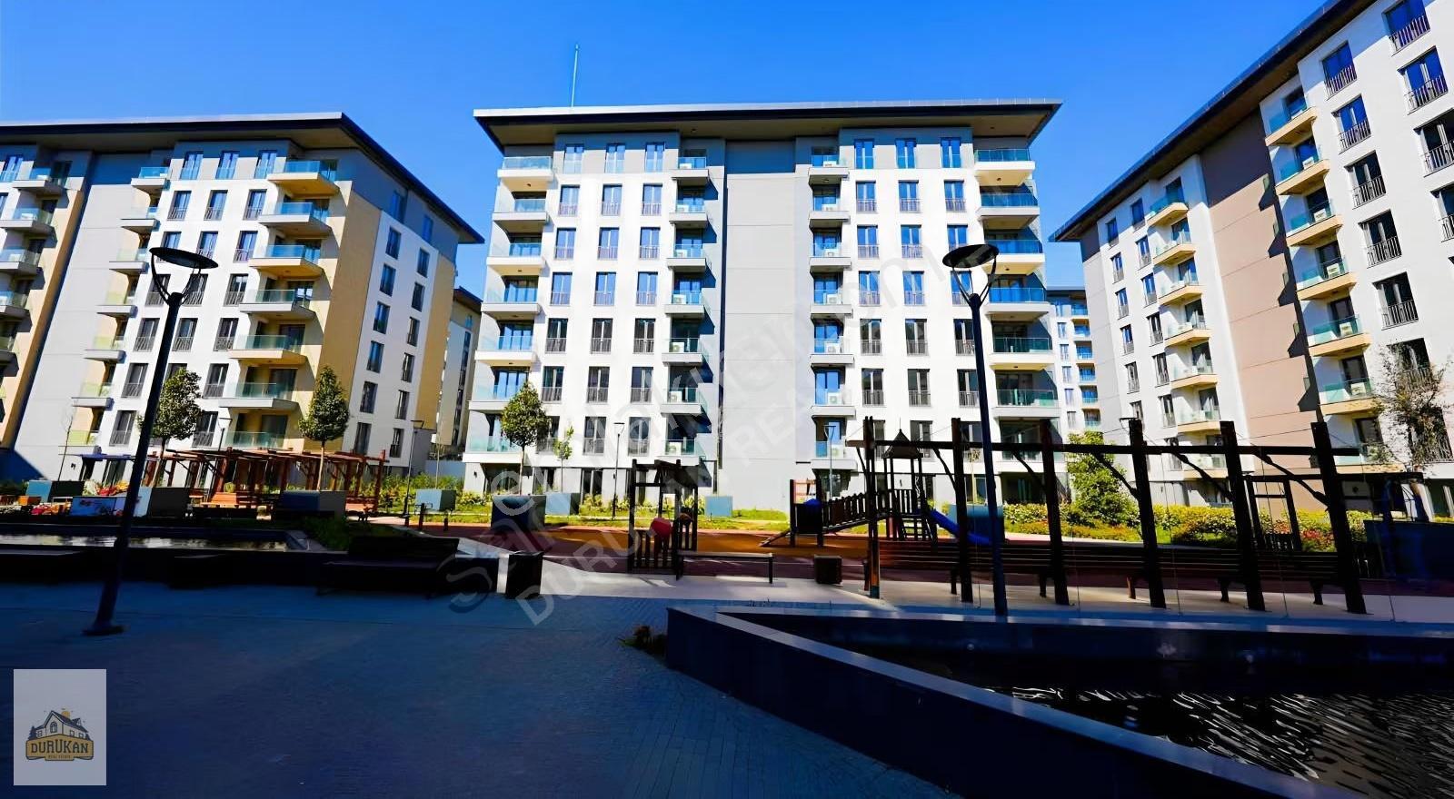 Emlak Konut Çınarköy'de Satılık 3+1, 180m² Geniş Daire - Görsel 10