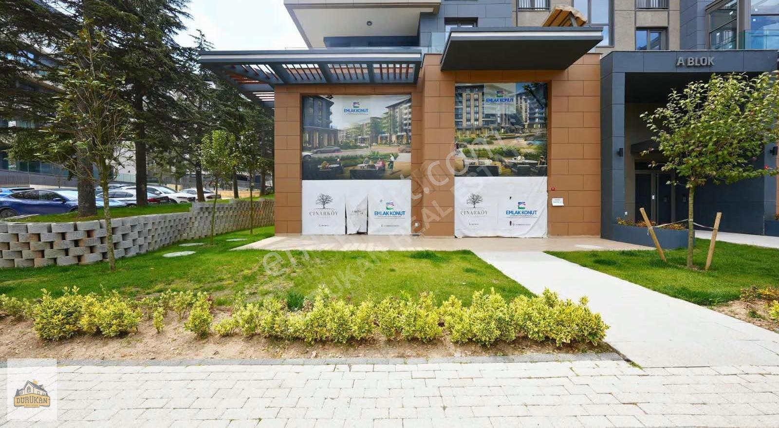 Çekmeköy Çınarköy'de Prestijli Cadde Üzeri 325m² Kiralık Dükkan