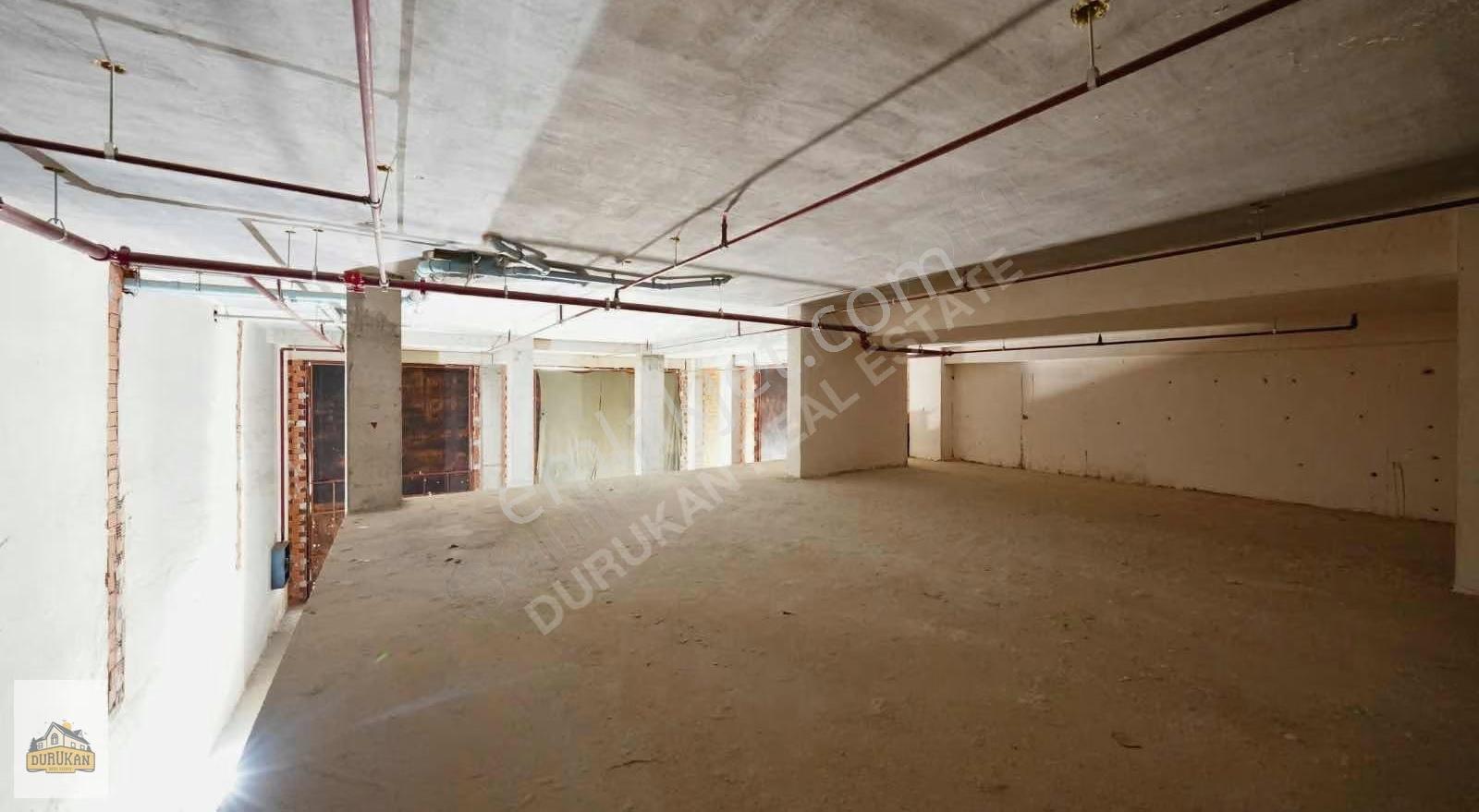 Çekmeköy Çınarköy'de Prestijli Cadde Üzeri 325m² Kiralık Dükkan - Görsel 10