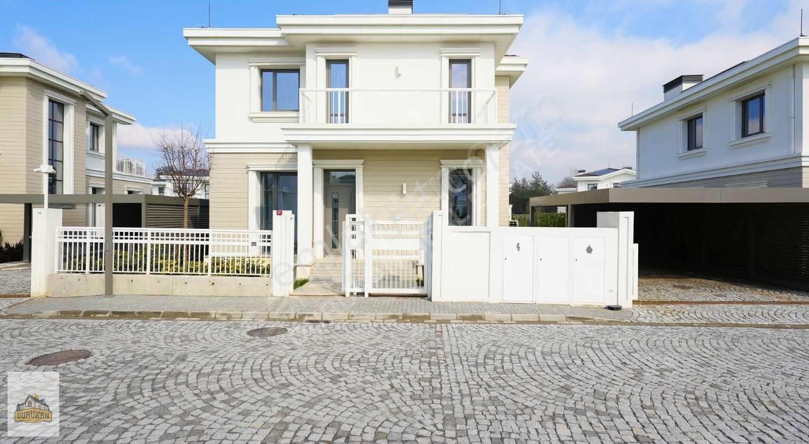 Emlak Konut Çınarköy Evleri Üst Parsel Kiralık D Tipi Villa