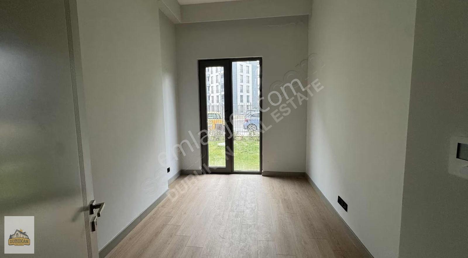 Emlak Konut Çınarköy'de 3+1 Kiralık Oturuma Hazır Bahçe Katı - Görsel 10