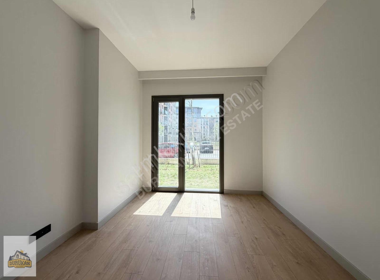 Emlak Konut Çınarköy Evleri'nde 5+1 232 M² | Açık Cephe |bahçeli - Görsel 2