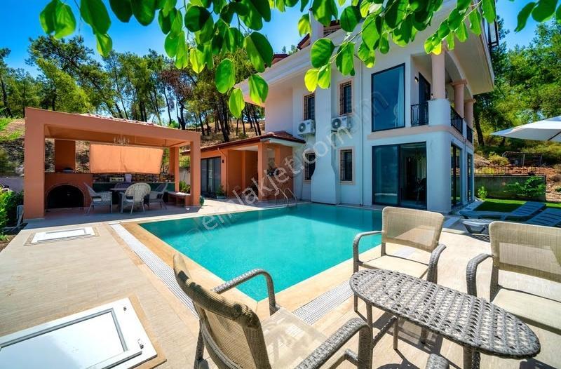 Fethiye Kargı Mahallesinde Ultra Lüks 4+2 Villa - Görsel 12