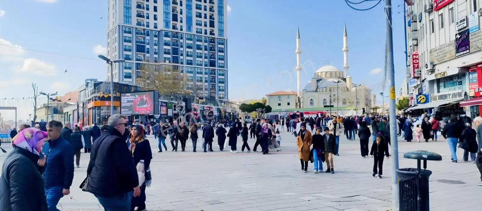 Devren Kiralık 70 M2 Asma Katlı Dükkan Eseler Meydan