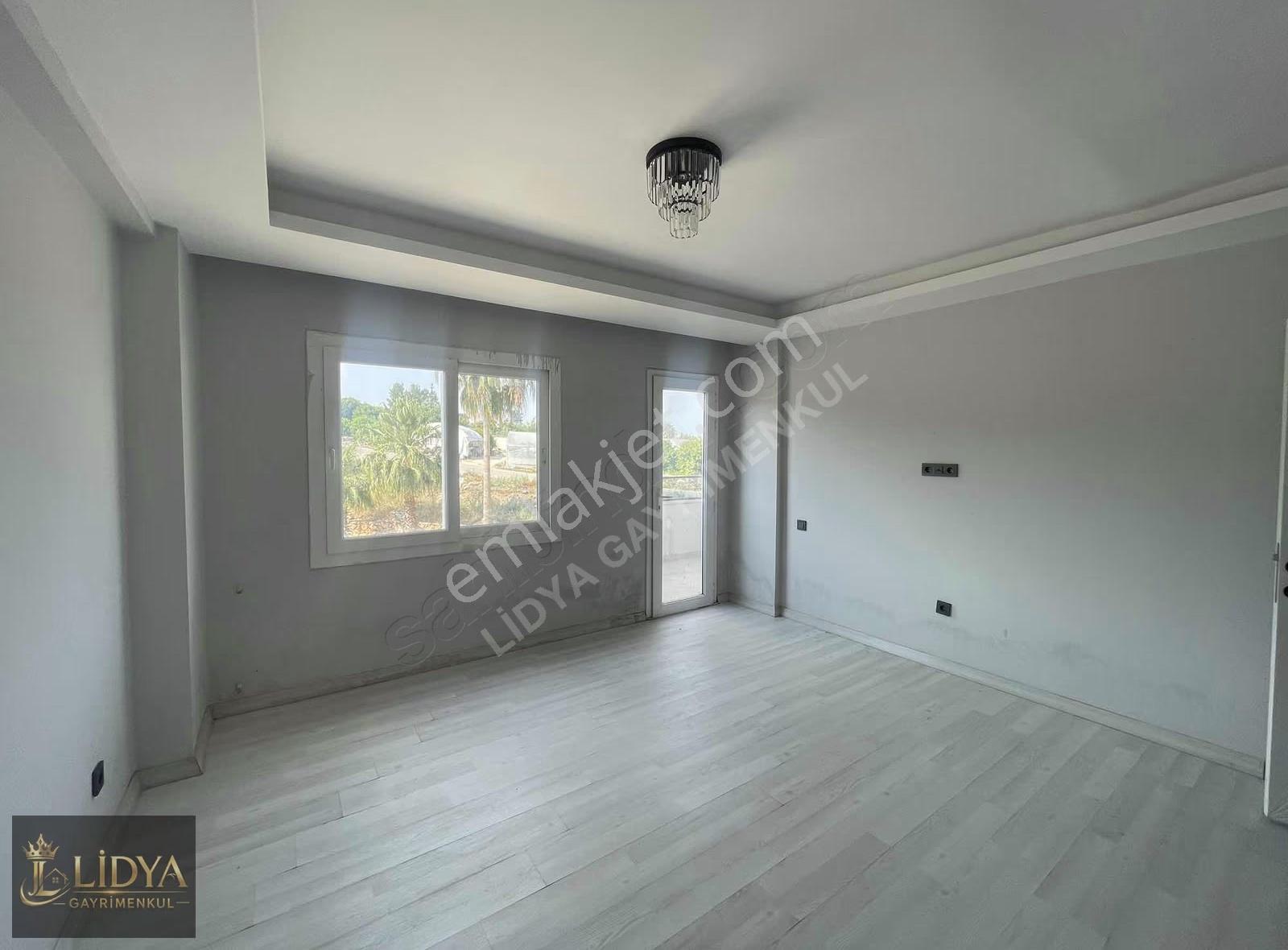 Limonlu Mah Yaz Kış Kullanıma Uygun Kiralık Eşyasız 2+1 - Görsel 5