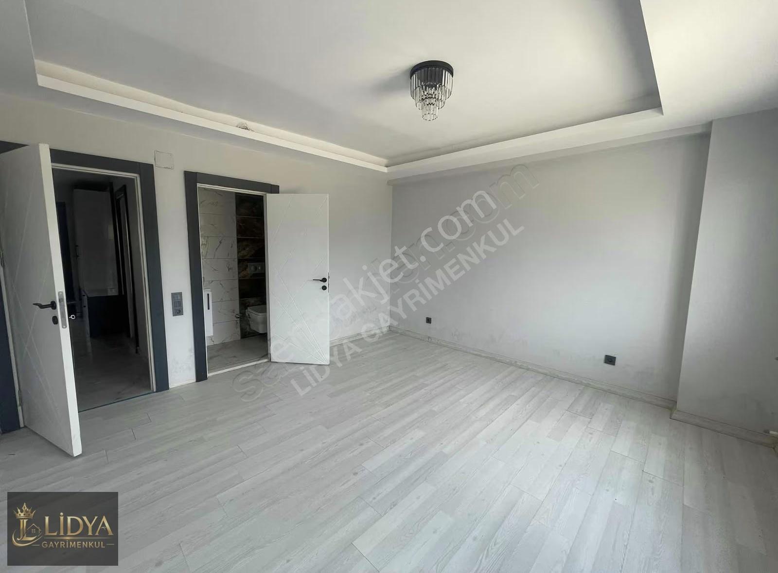 Limonlu Mah Yaz Kış Kullanıma Uygun Kiralık Eşyasız 2+1 - Görsel 3