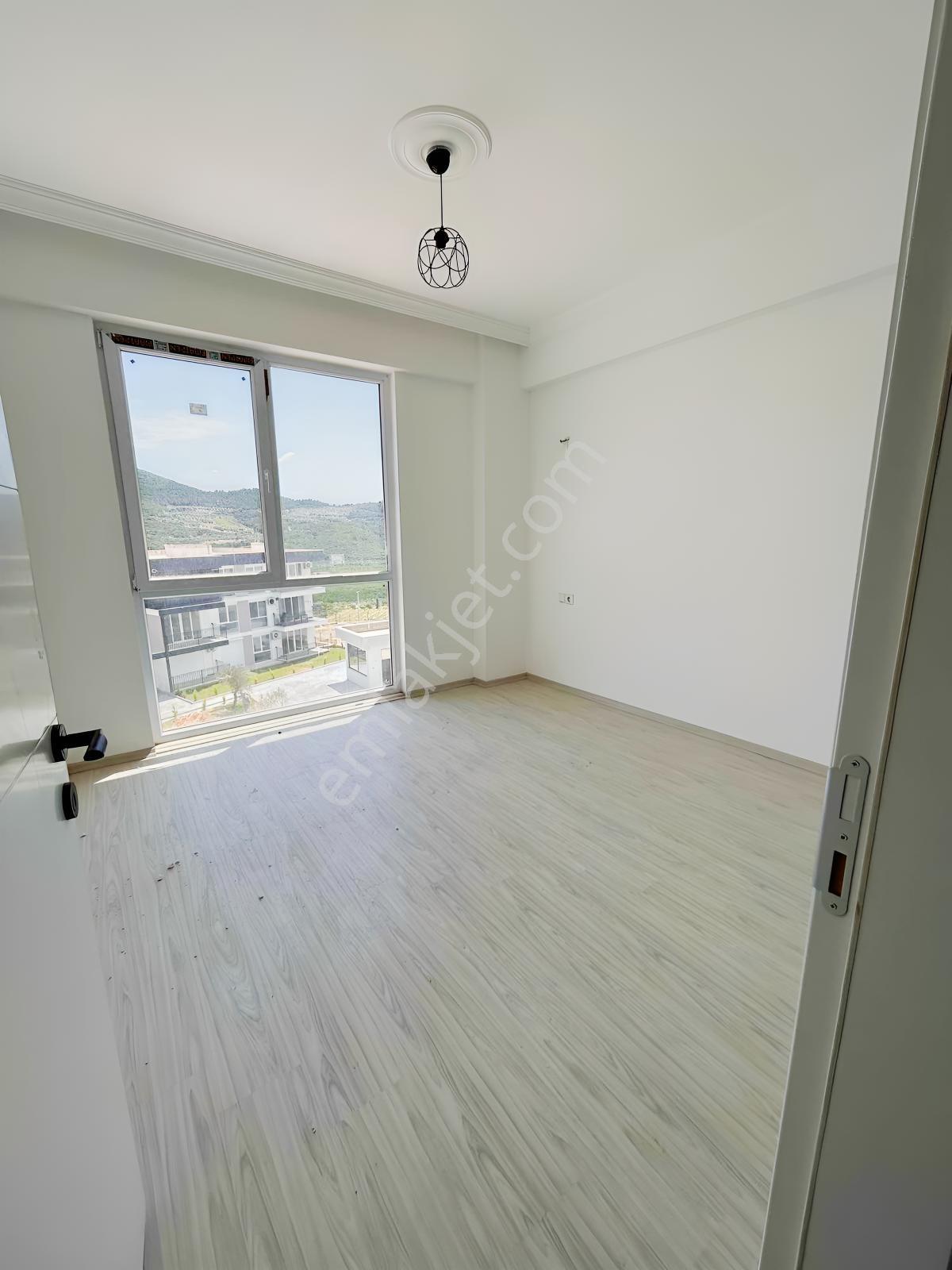 Kiralık 3+1 Havuzlu Site İçinde - Görsel 5
