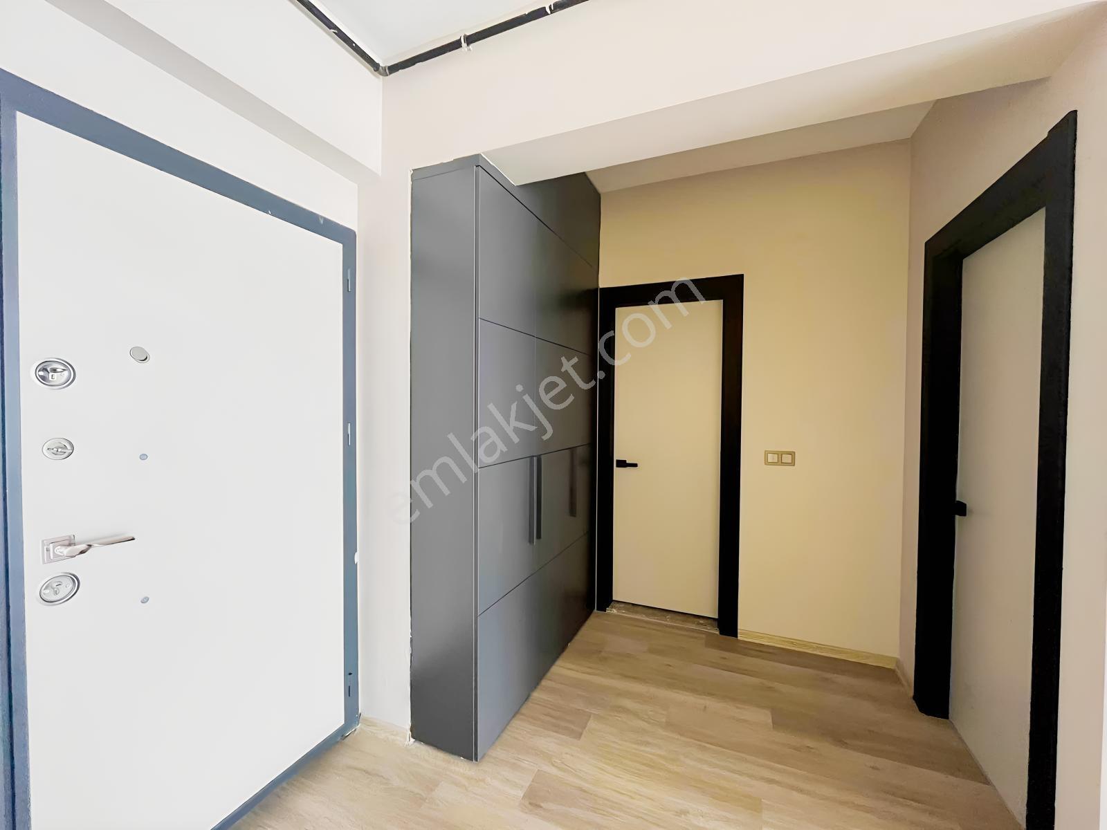 23 Nisan Mah. Btg Meva Sitesinde Kiralık 1+1 Full Eşyalı Daire - Görsel 17