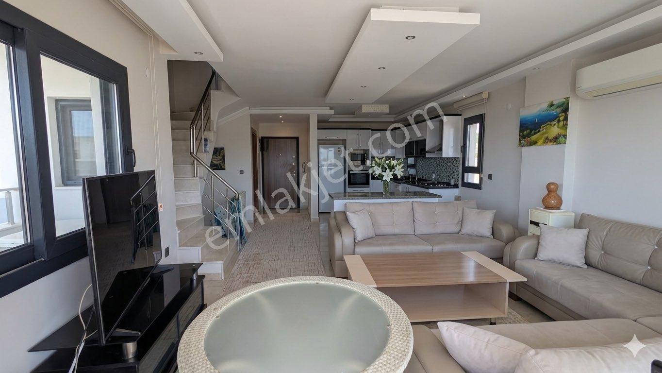 Didim Akbük’de Panaromik Deniz Manzaralı Triplex Müstakil Villa - Görsel 11