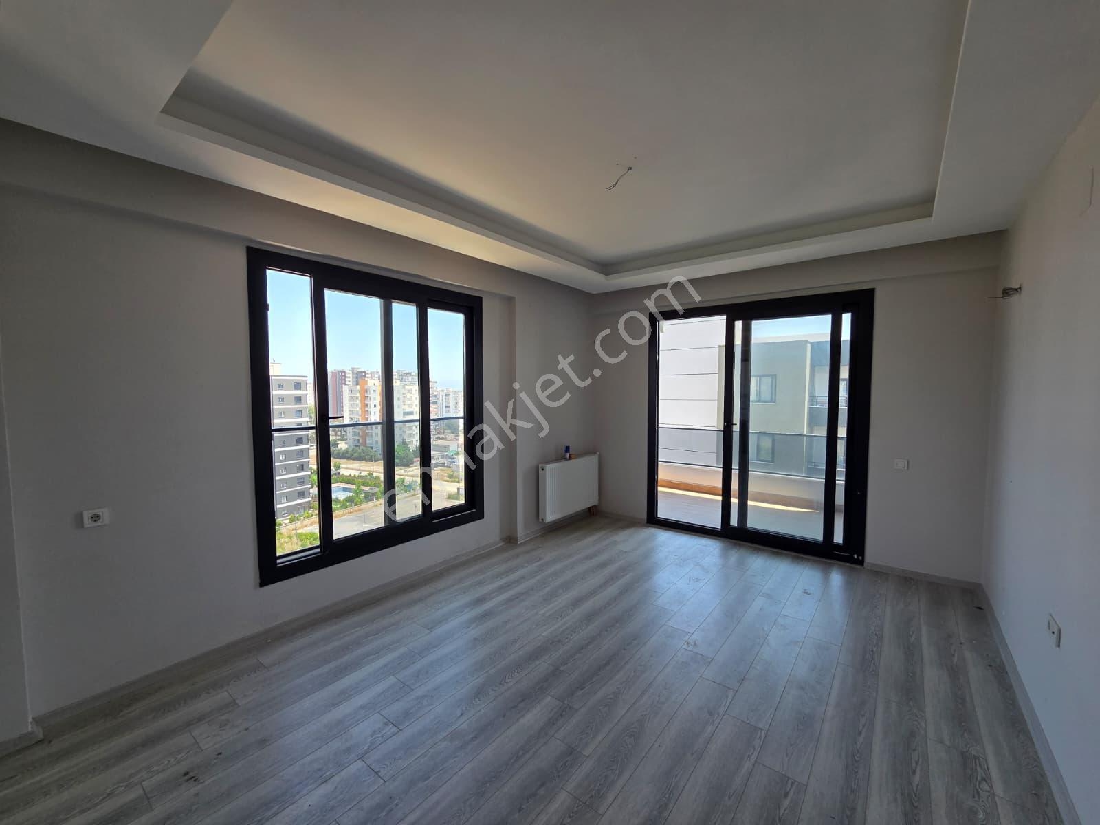 Karınca'dan 75.yılda Ebeveyn Banyolu Havuzlu 2+1 Kiralık - Görsel 6