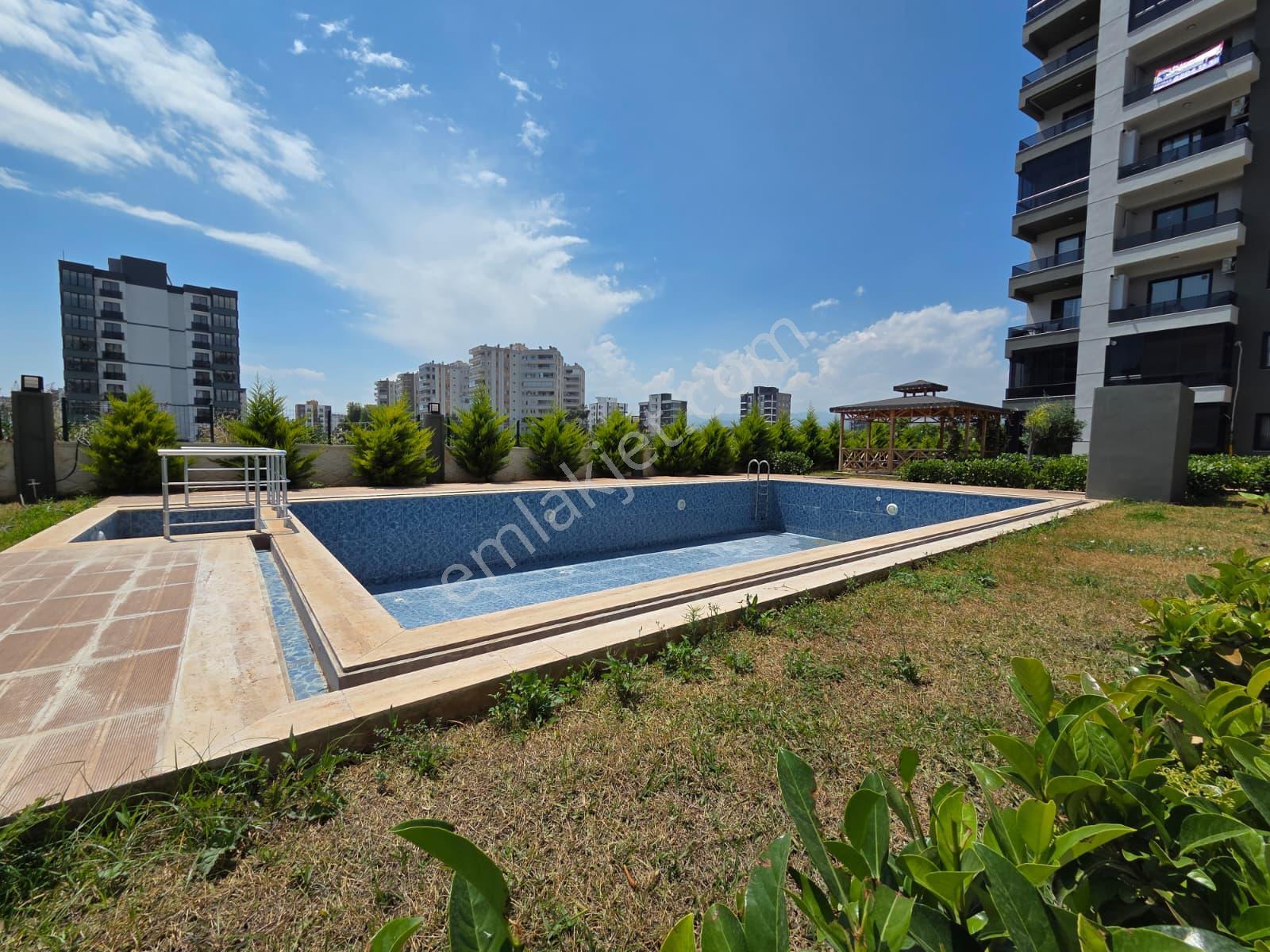 Karınca'dan 75.yılda Ebeveyn Banyolu Havuzlu 2+1 Kiralık - Görsel 21