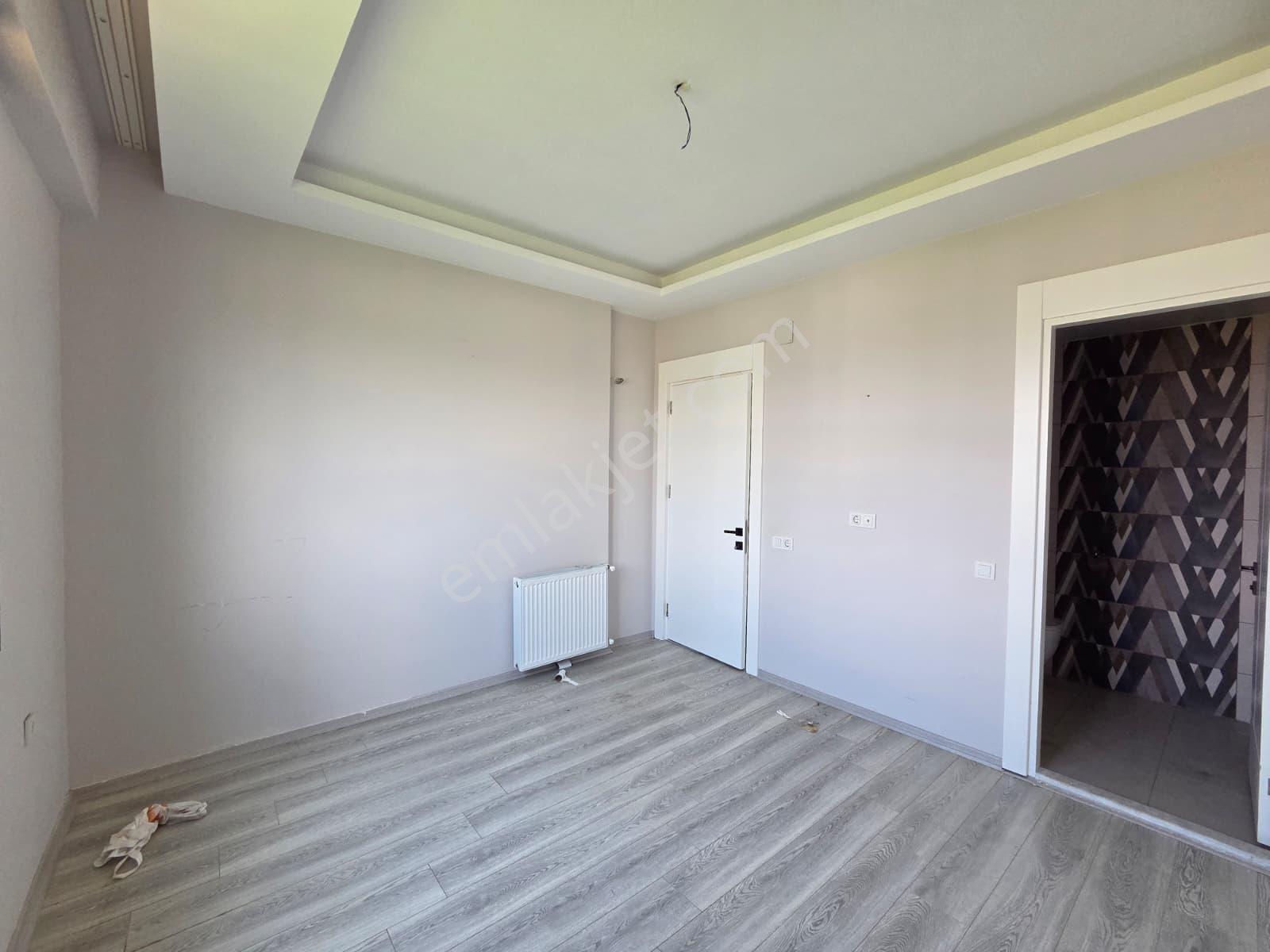 Karınca'dan 75.yılda Ebeveyn Banyolu Havuzlu 2+1 Kiralık - Görsel 8