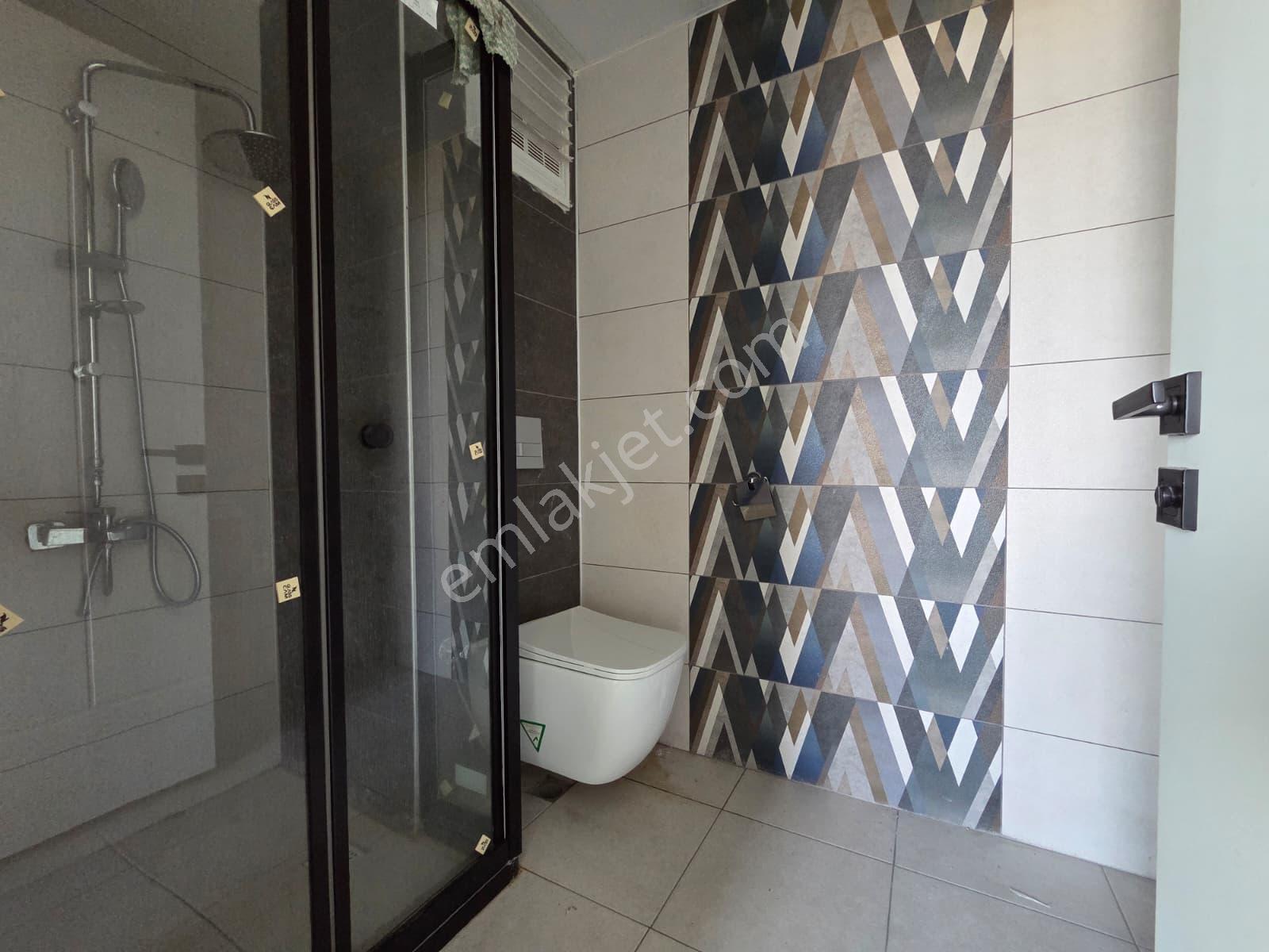 Karınca'dan 75.yılda Ebeveyn Banyolu Havuzlu 2+1 Kiralık - Görsel 12