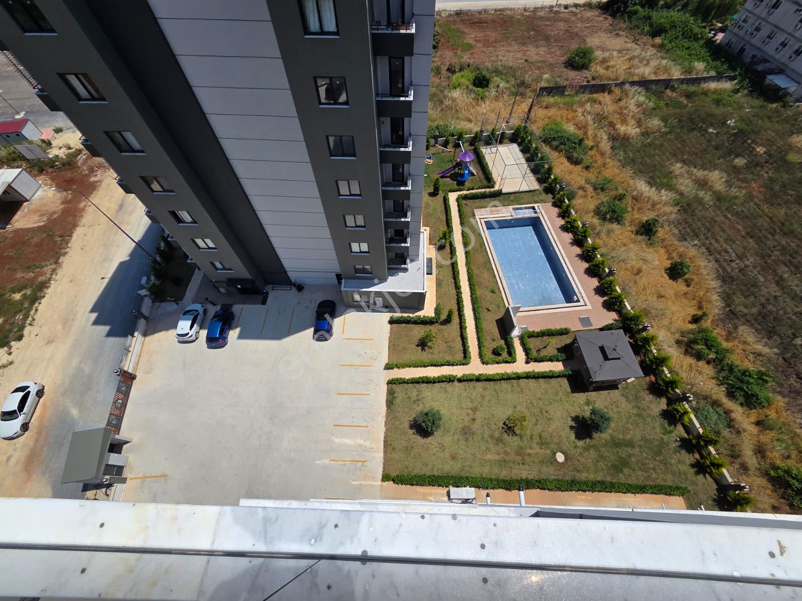 Karınca'dan 75.yılda Ebeveyn Banyolu Havuzlu 2+1 Kiralık - Görsel 15