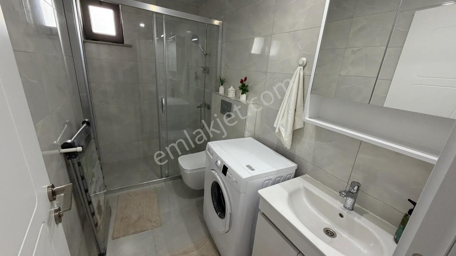 Serikte Lüks Site İçinde Eşyalı 1+1 Kiralık Daire - Görsel 9