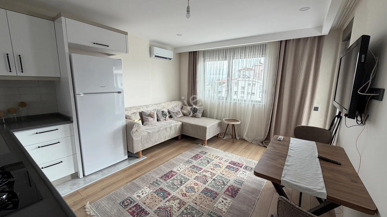 Serikte Lüks Site İçinde Eşyalı 1+1 Kiralık Daire - Görsel 6