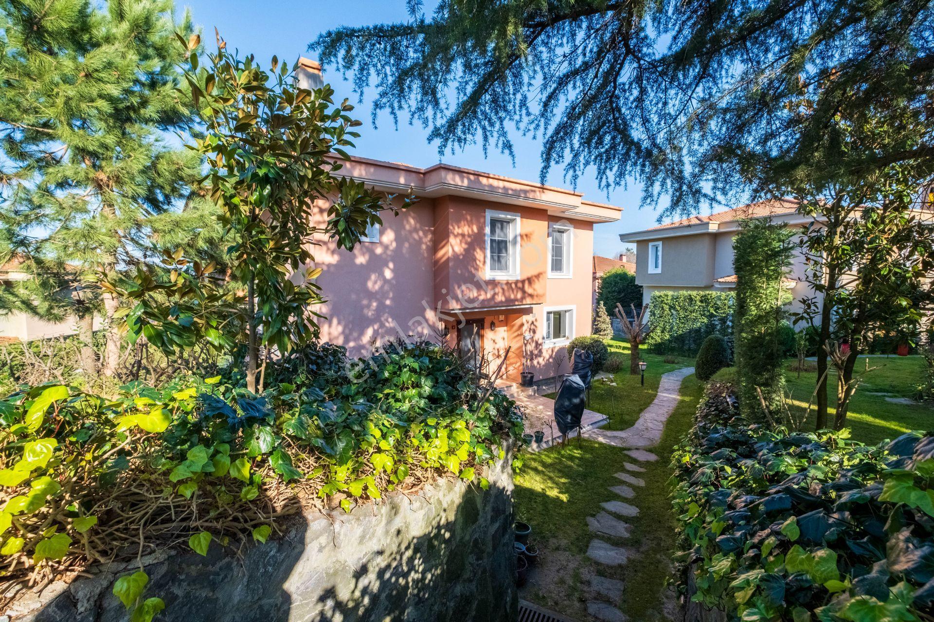 Çekmeköy Reşadiye Site & Doğa İçi Havuz & Spor Satılık 7+2 Villa - Görsel 25