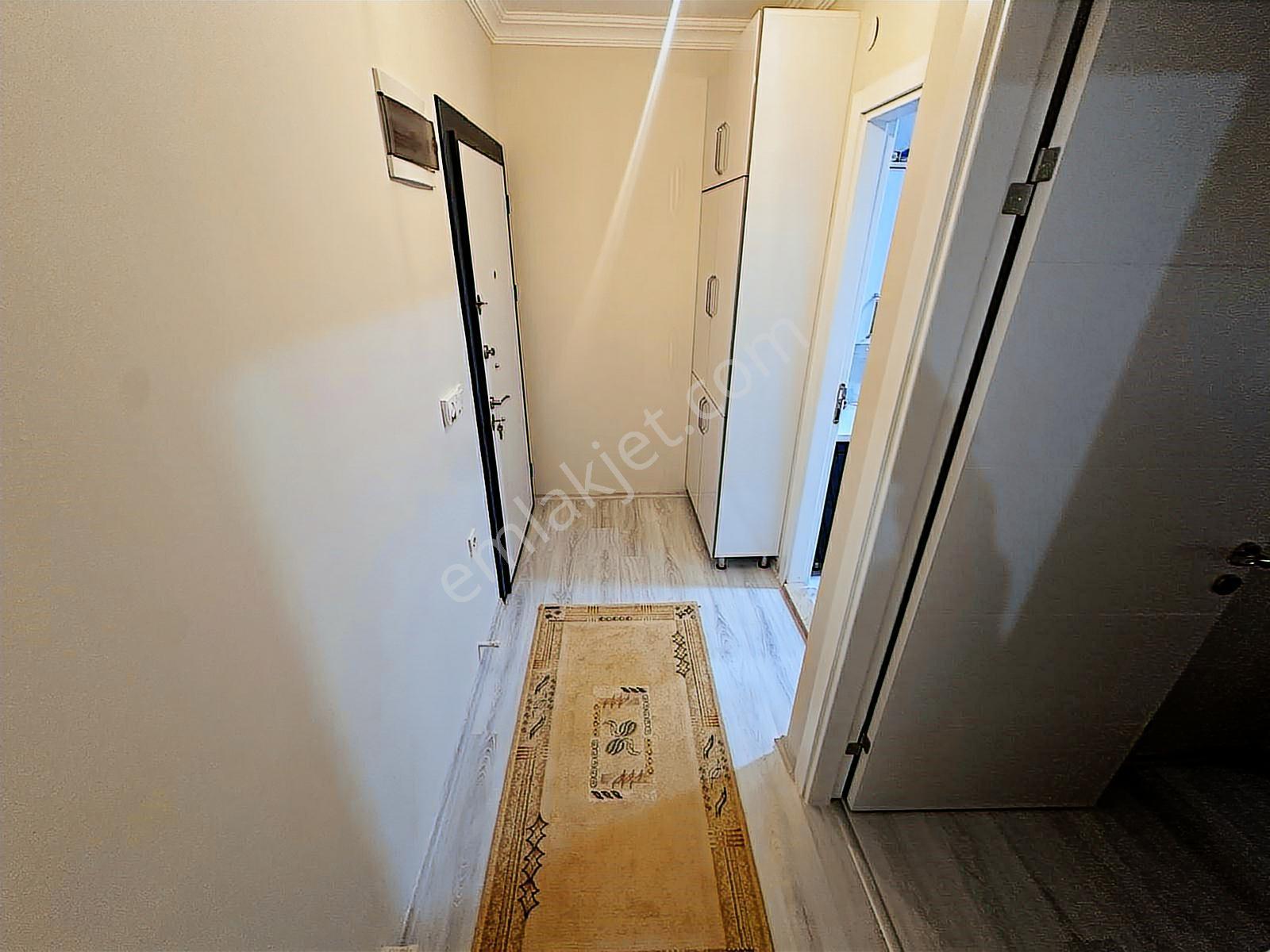 Altınoluk'da Ara Kat Manzaralı Geniş Kullanımlı 1+1 Satılıkdaire - Görsel 11