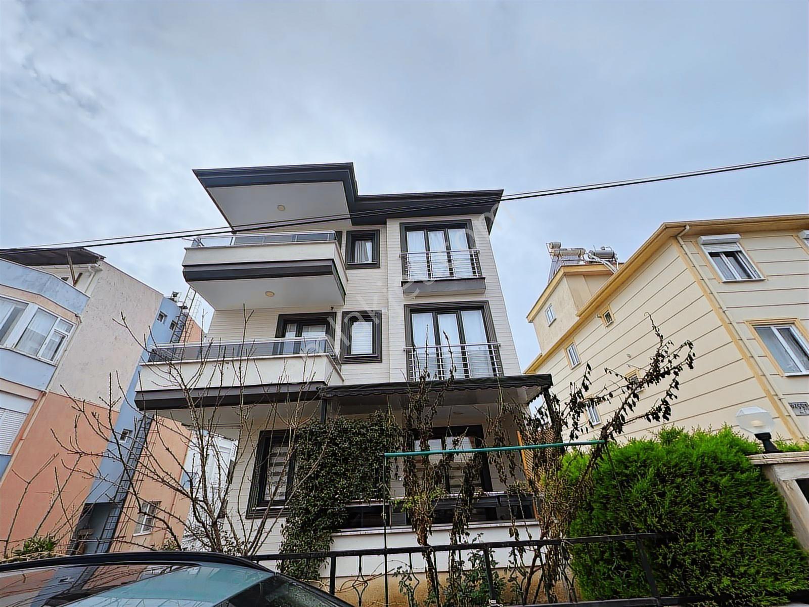 Altınoluk'da Ara Kat Manzaralı Geniş Kullanımlı 1+1 Satılıkdaire - Görsel 29