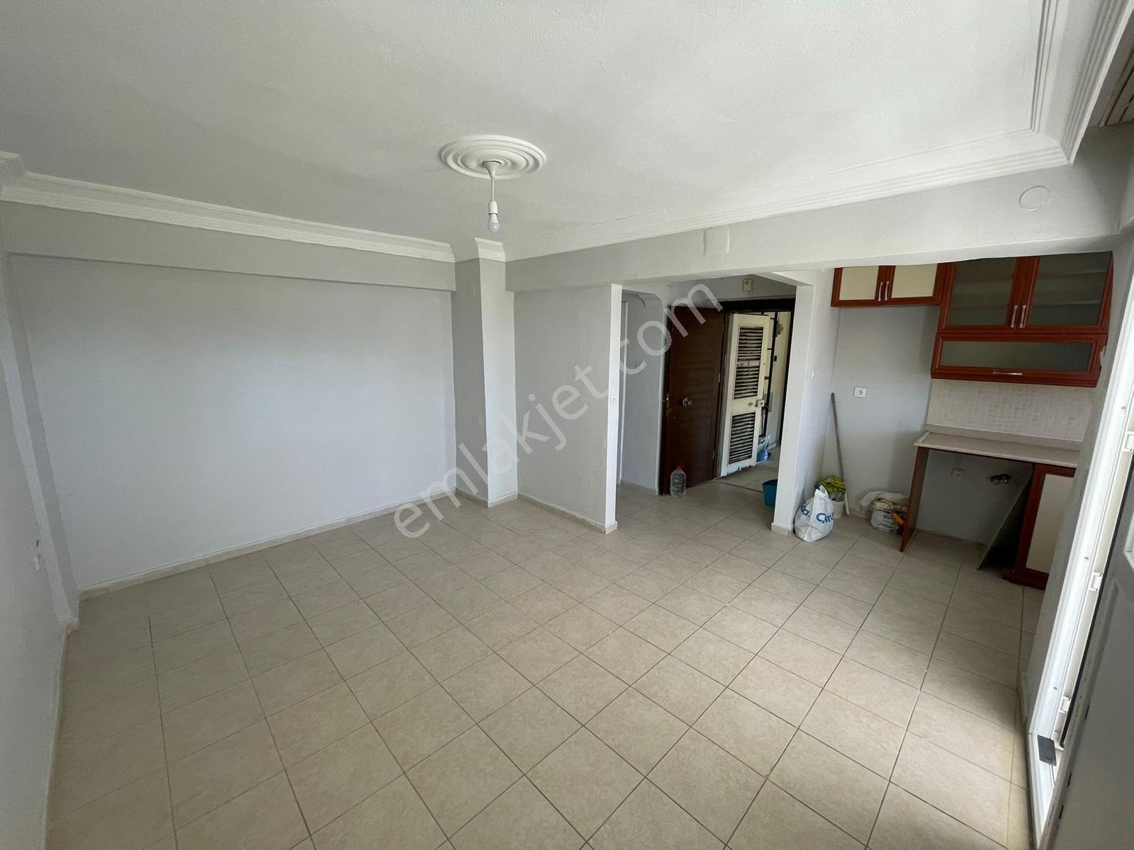 2000 Evlerde Extralı Kiralık Daire - Görsel 7