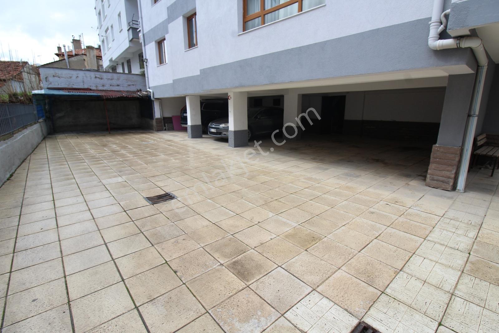 Krc'den Natayolu Caddesine Yürüme Mesafesinde 2+1 Kiralık Daire! - Görsel 9