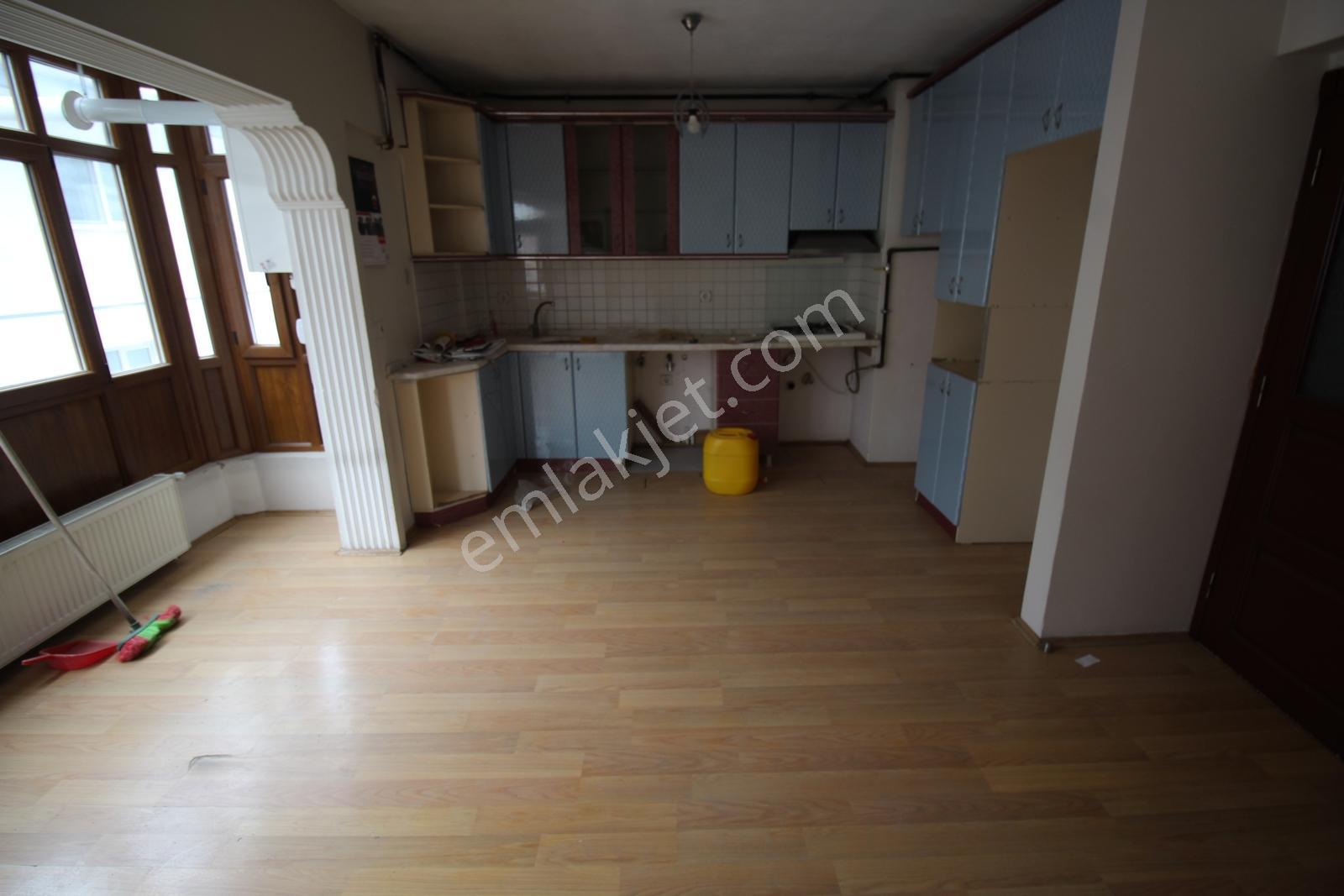 Krc'den Natayolu Caddesine Yürüme Mesafesinde 2+1 Kiralık Daire! - Görsel 20