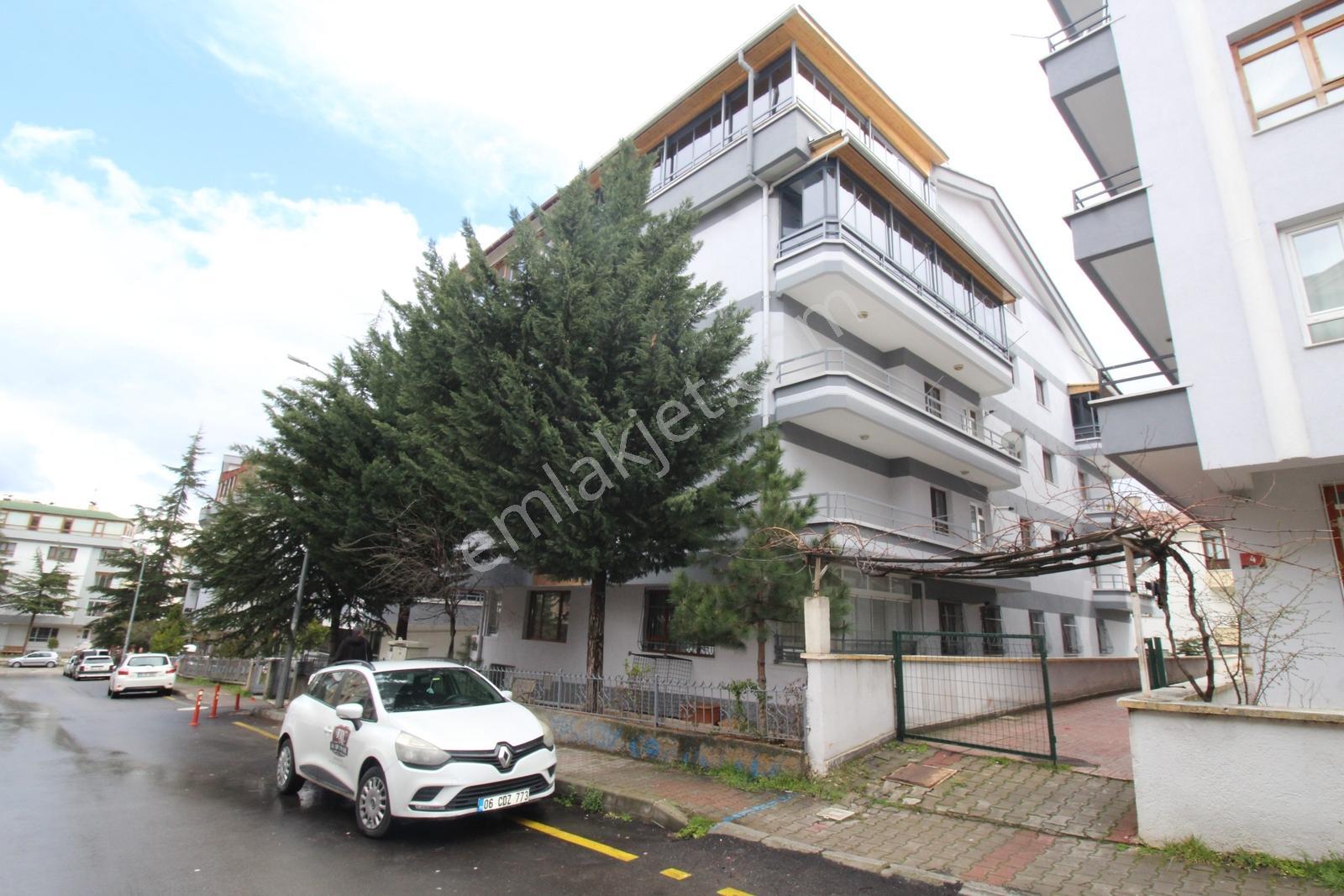 Krc'den Natayolu Caddesine Yürüme Mesafesinde 2+1 Kiralık Daire! - Görsel 3
