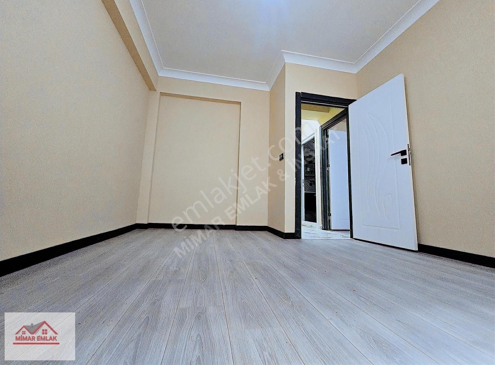 Mimar Yapıdan Altınşehirde Satılık 2+1 Lüx Bahçe Kat - Görsel 5