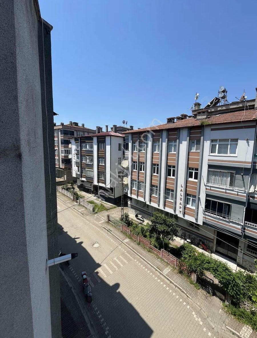 Sevgi Emlaktan Orta Mahallede Kiralık 3+1 Geniş Ve Ferah Daire - Görsel 22