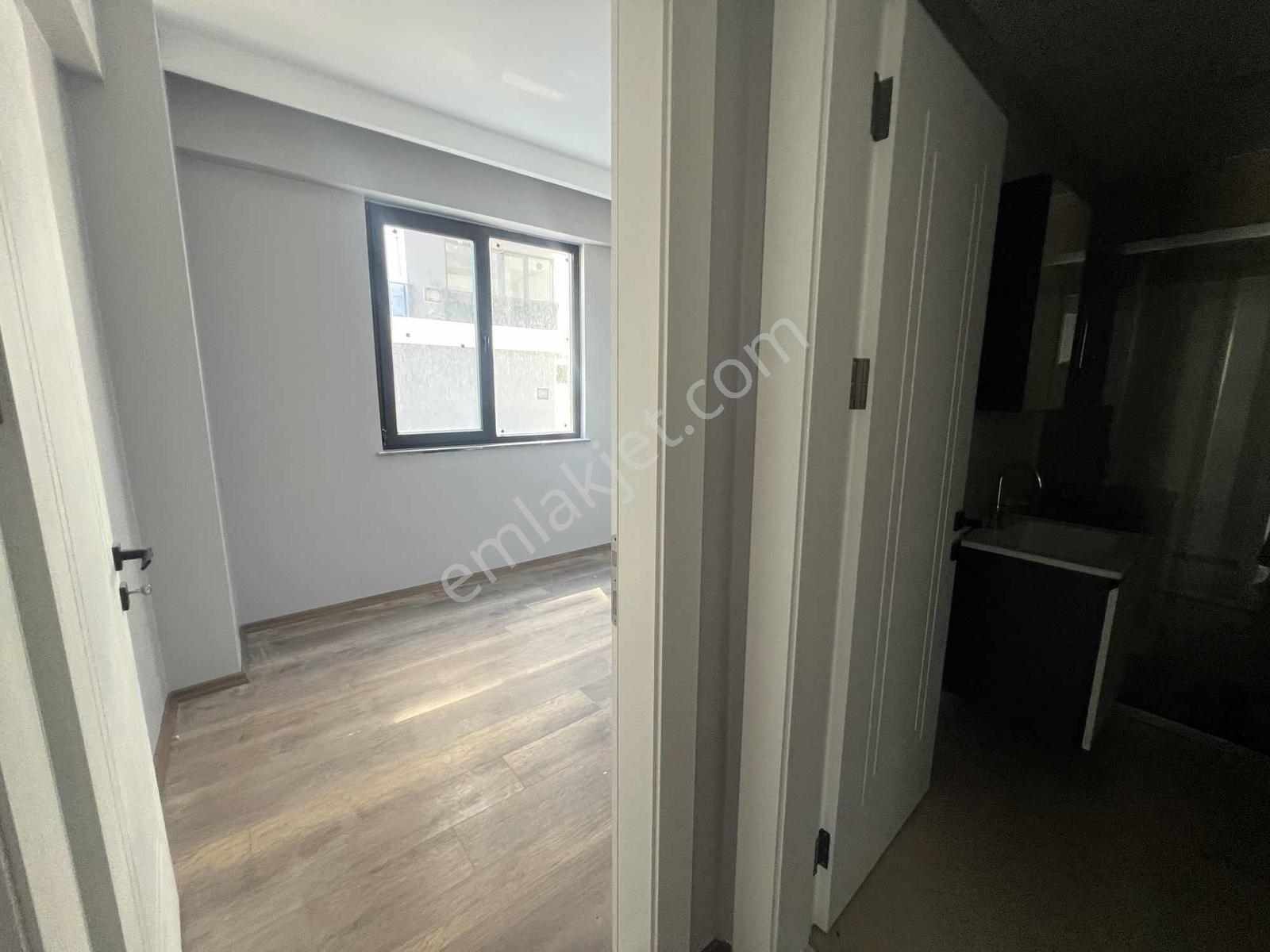 Ulaş Gayrimenkulden Cumhuriyet Mah. 1+1 Satılık Site Dairesi - Görsel 15