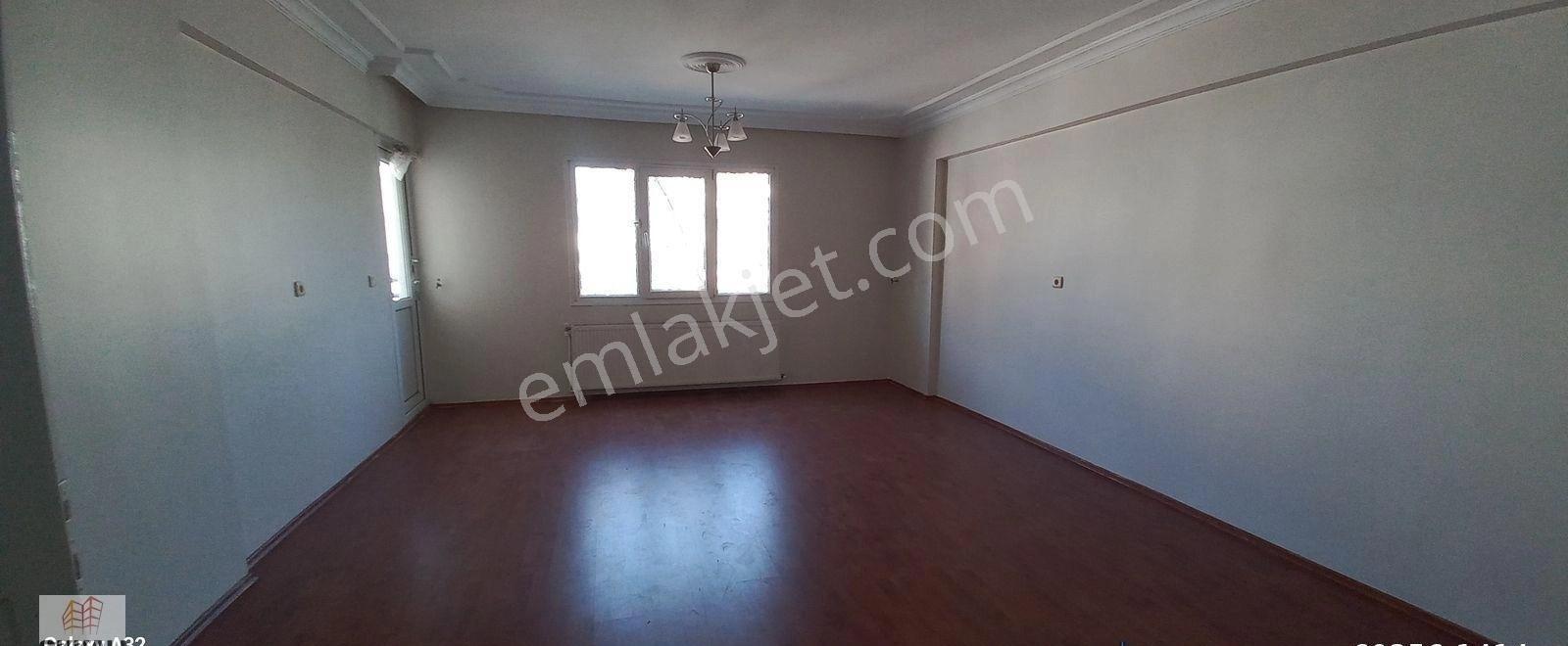 Okkalı Emlak Tan Menemen Mermerli Mah. De Kiralık 3+1 Daire - Görsel 15