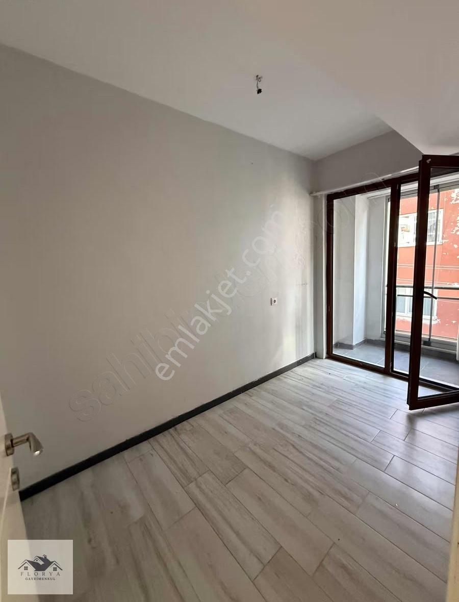 Florya Gayrimenkulden Kiralık 1+1 Apart - Görsel 8