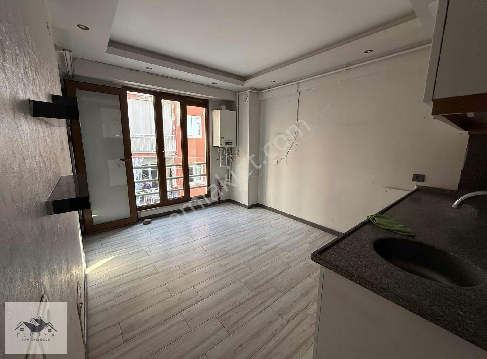 Florya Gayrimenkulden Kiralık 1+1 Apart - Görsel 3